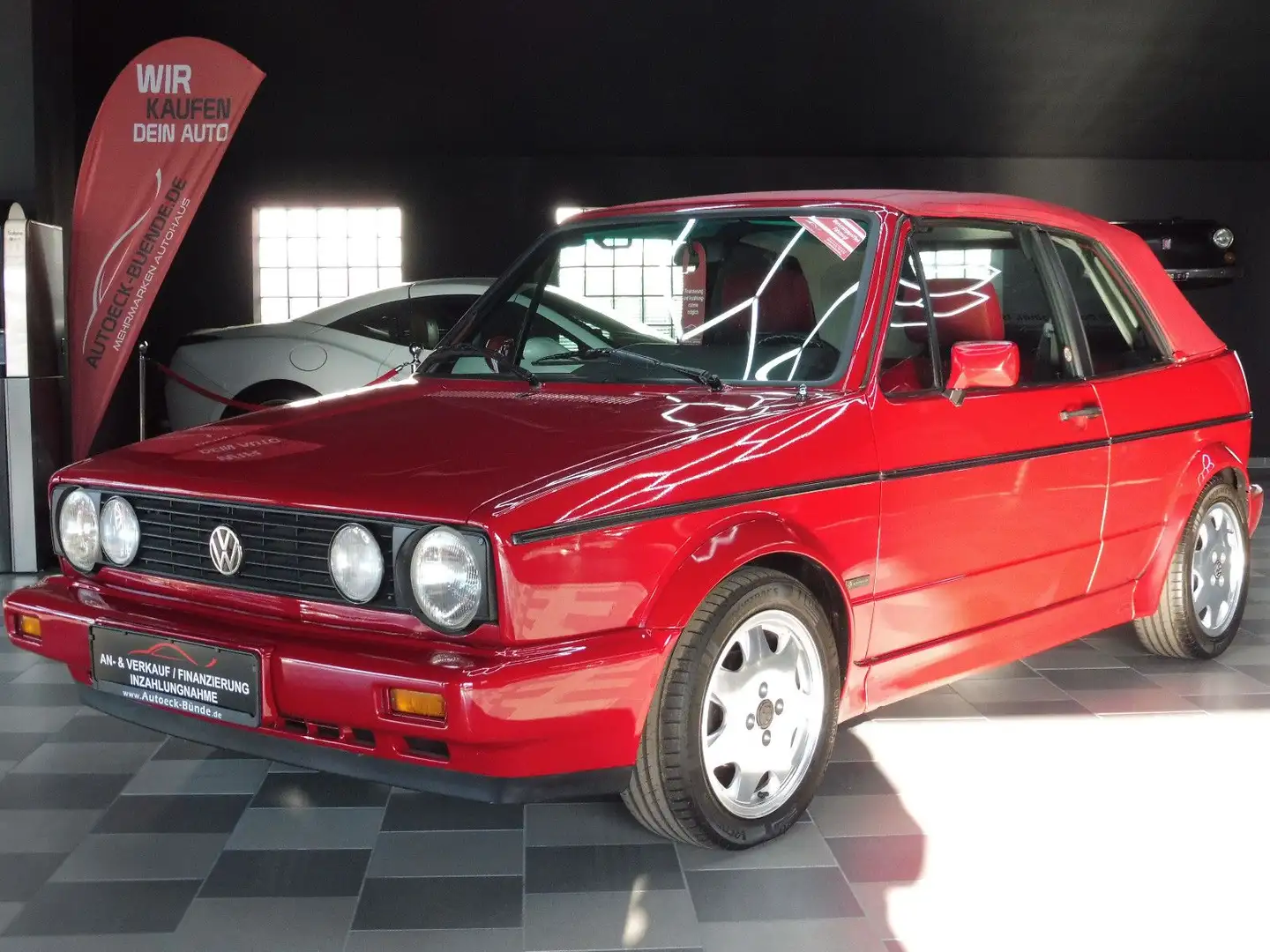 Volkswagen Golf 1 Cabrio 1.8 "Quartett" Rot - 2