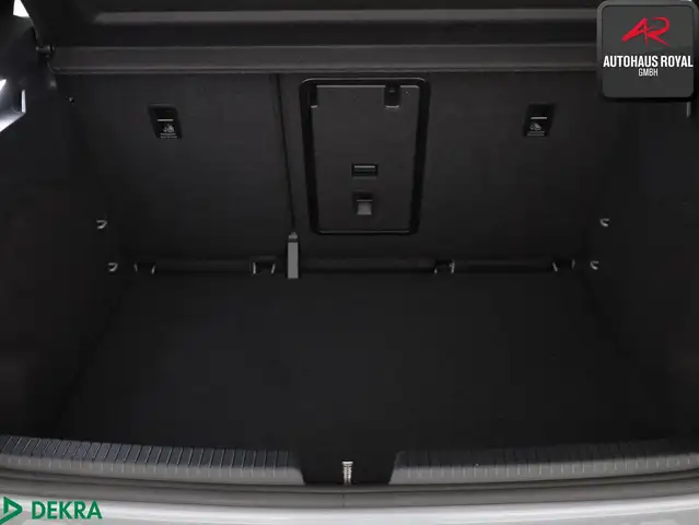 Volkswagen Id.3 view 13