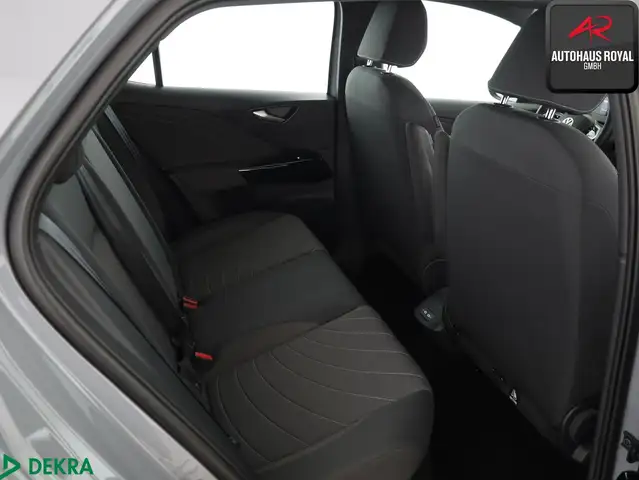 Volkswagen Id.3 view 12