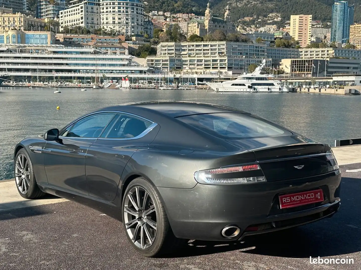 Aston Martin Rapide Gris - 2