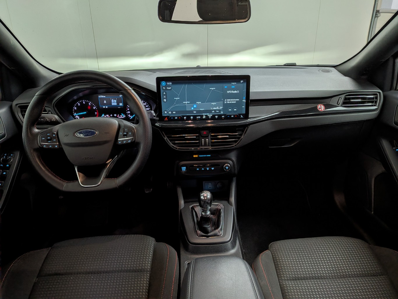 Ford Focus Wagon 1.0 EcoBoost Hybrid ST Line | 1e Eigenaar! | — photo 2