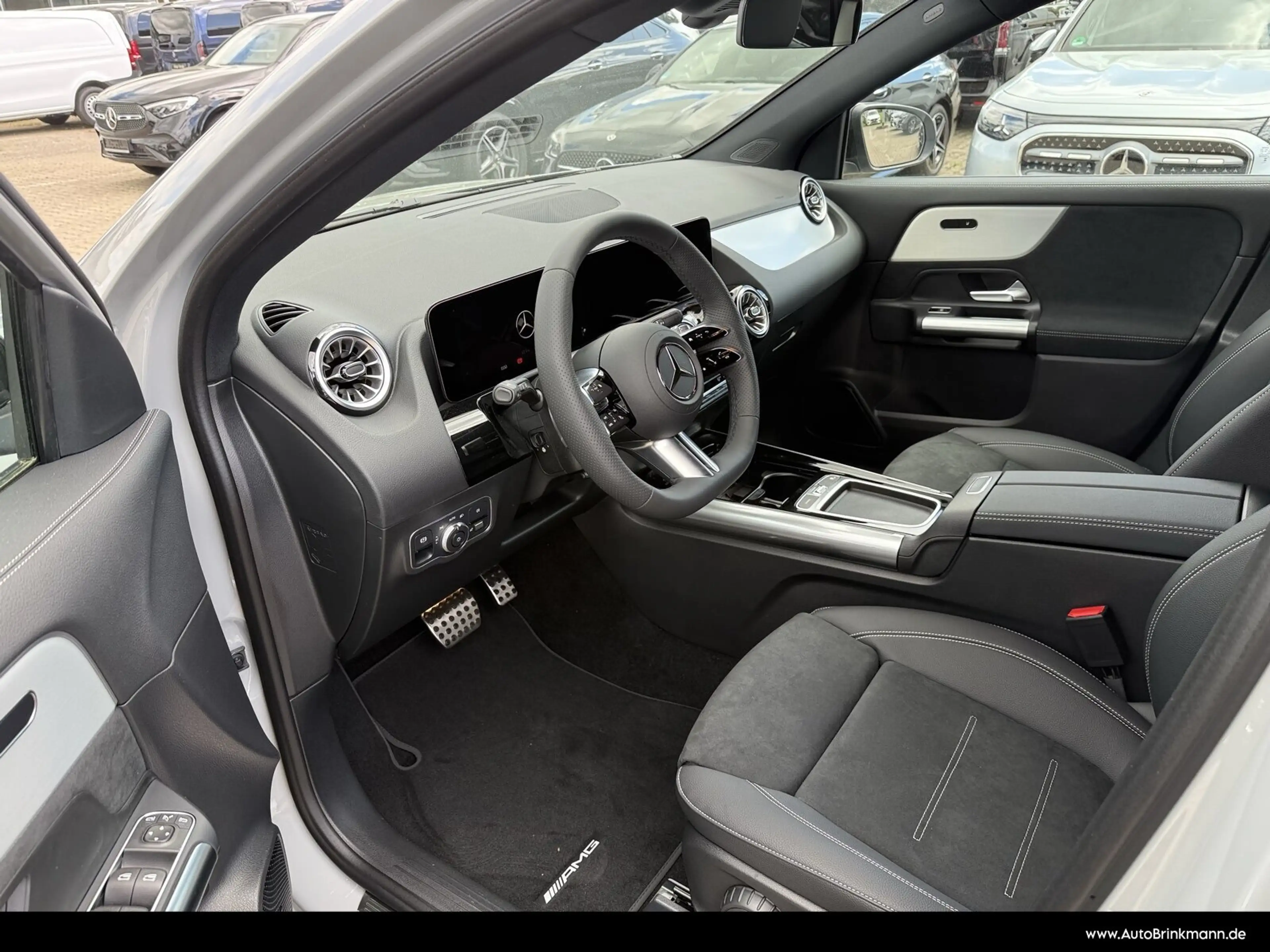 Mercedes-Benz GLA 180 GLA 180 AMG Line/Special Ed./Multibeam/AHK/EasyP — photo 10