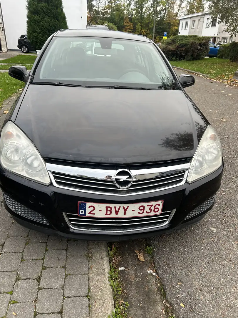 Opel Astra 1.3 CDTi ecoFLEX Essentia - 1