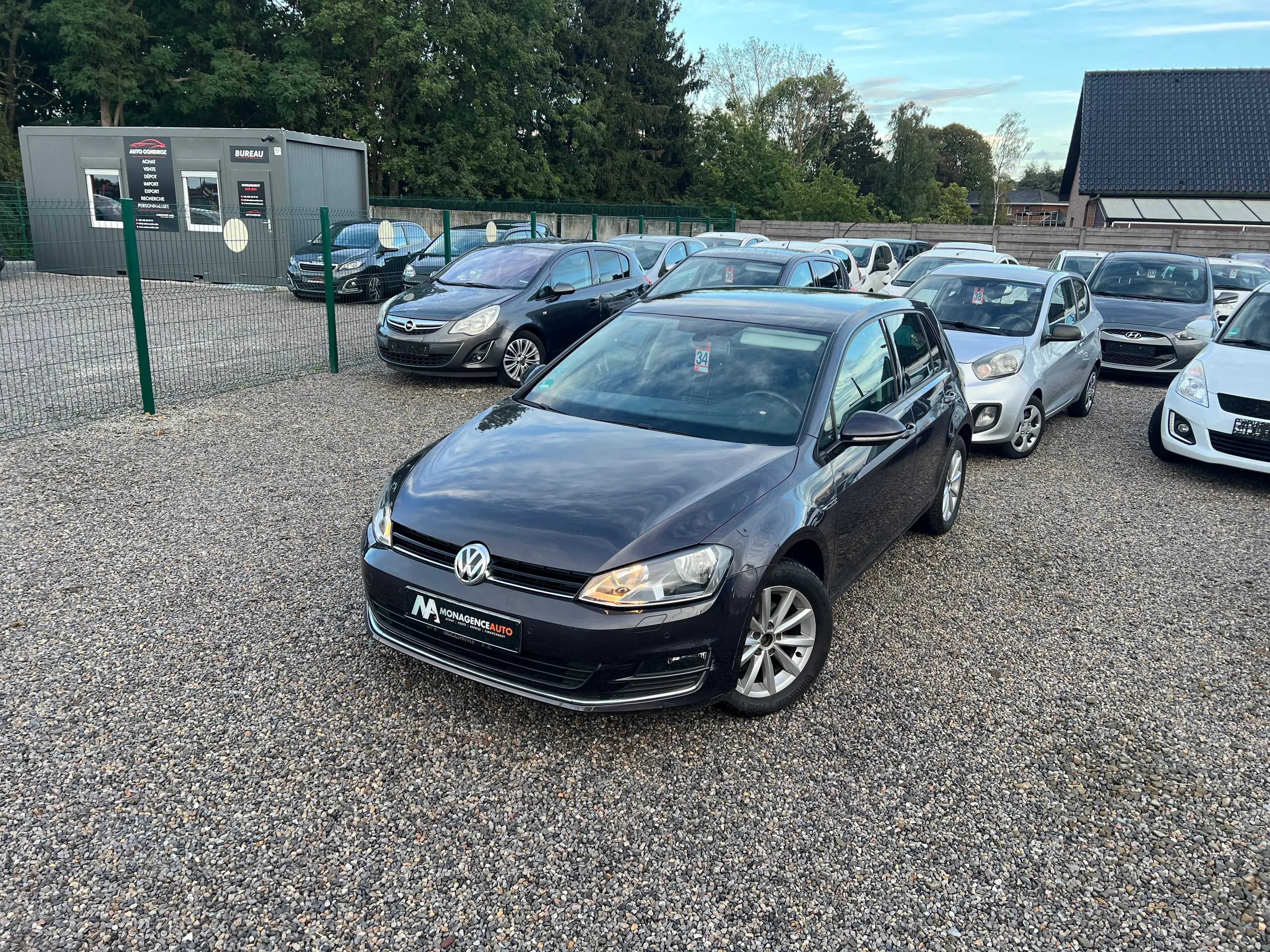 Volkswagen Golf - Lounge — photo 2