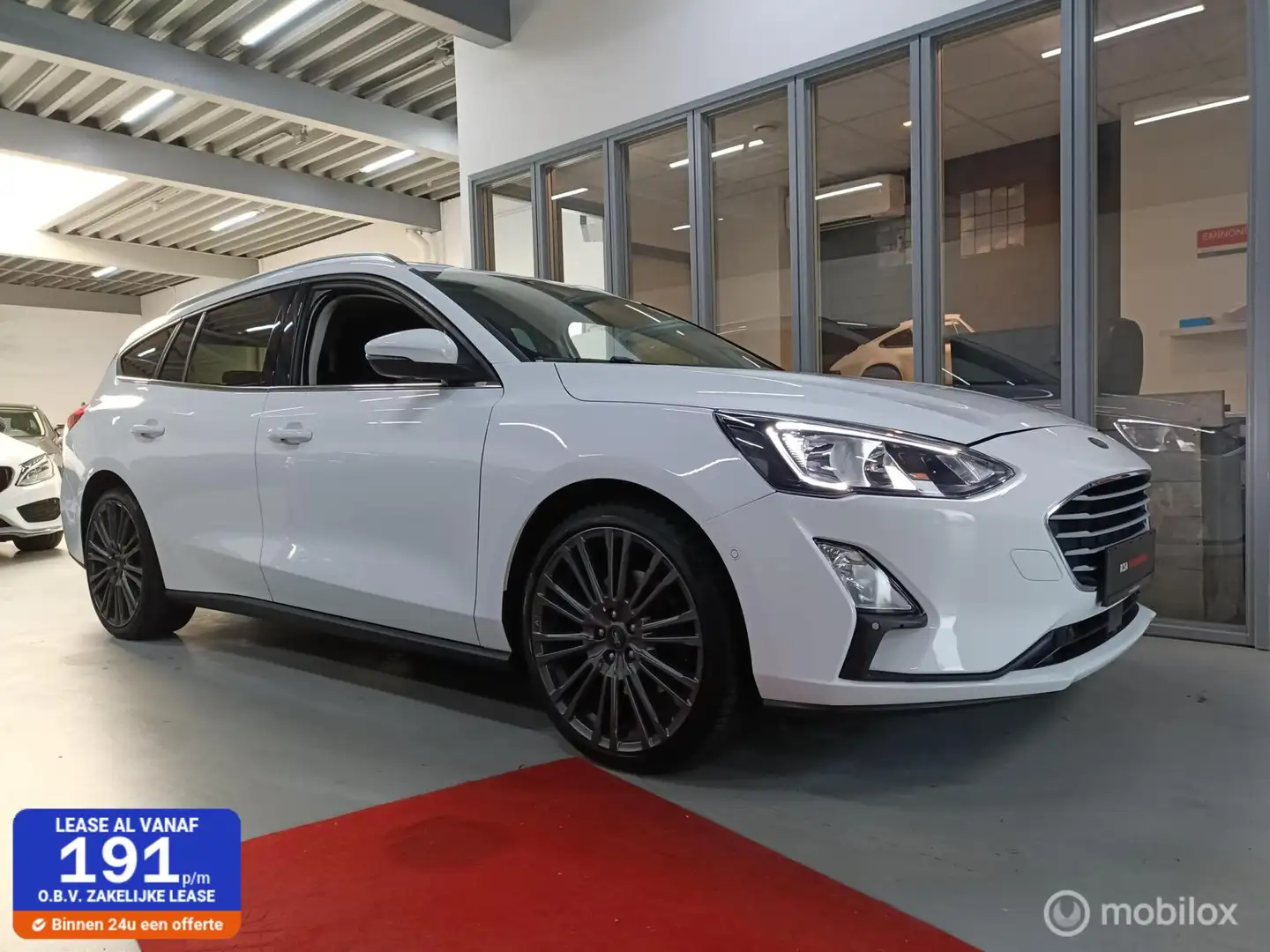 Ford Focus Wagon 1.0 AIRCO CRUISE PDC CAMERA DODEHOEK PDC STO Blanc - 1