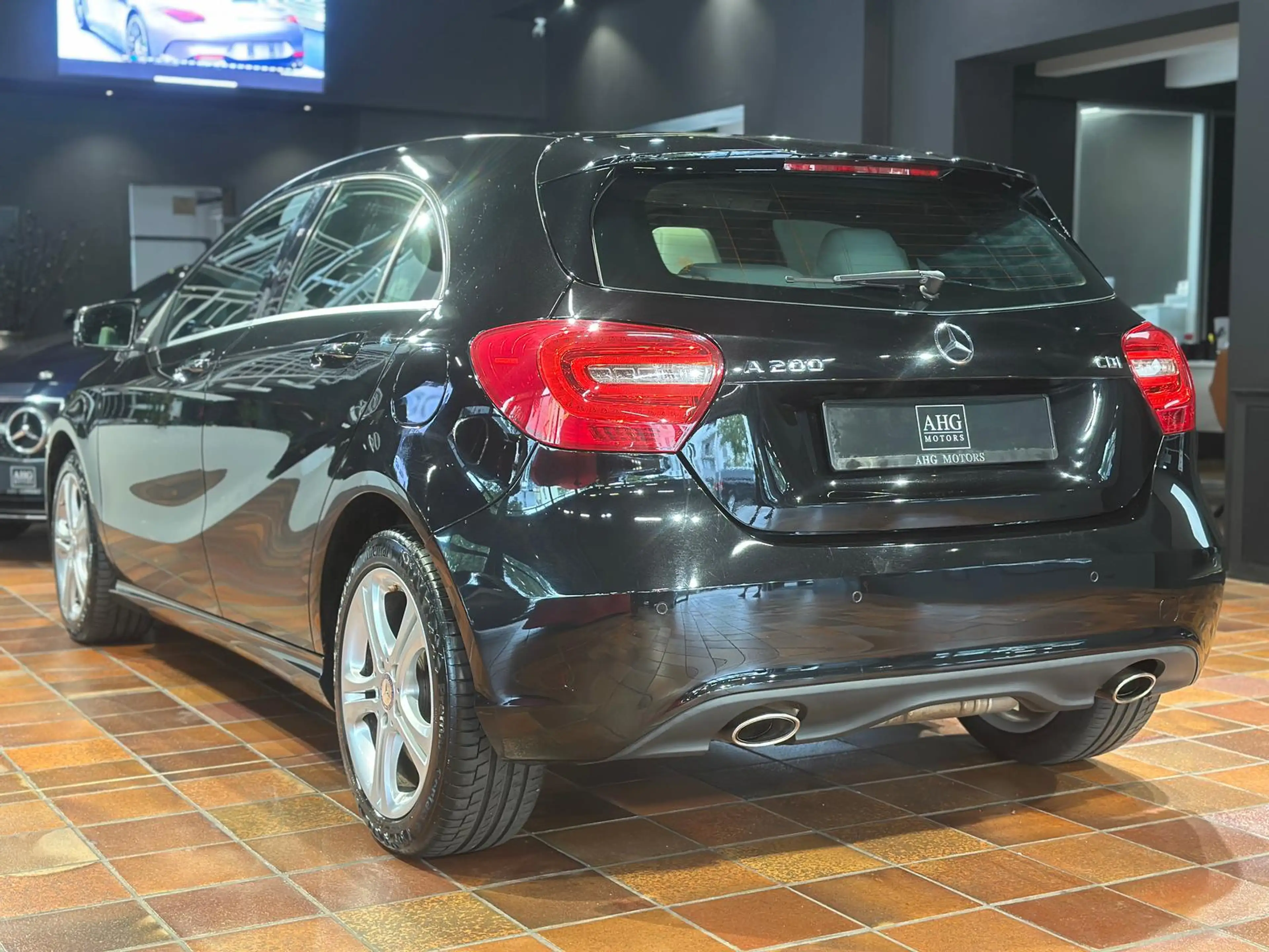 Mercedes-Benz A 200 A 200 d URBAN PANORAMA NAVI SPORTSITZE XENON 1HD — photo 5