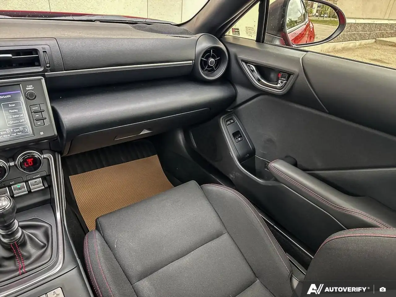 Subaru BRZ снимка Subaru BRZ