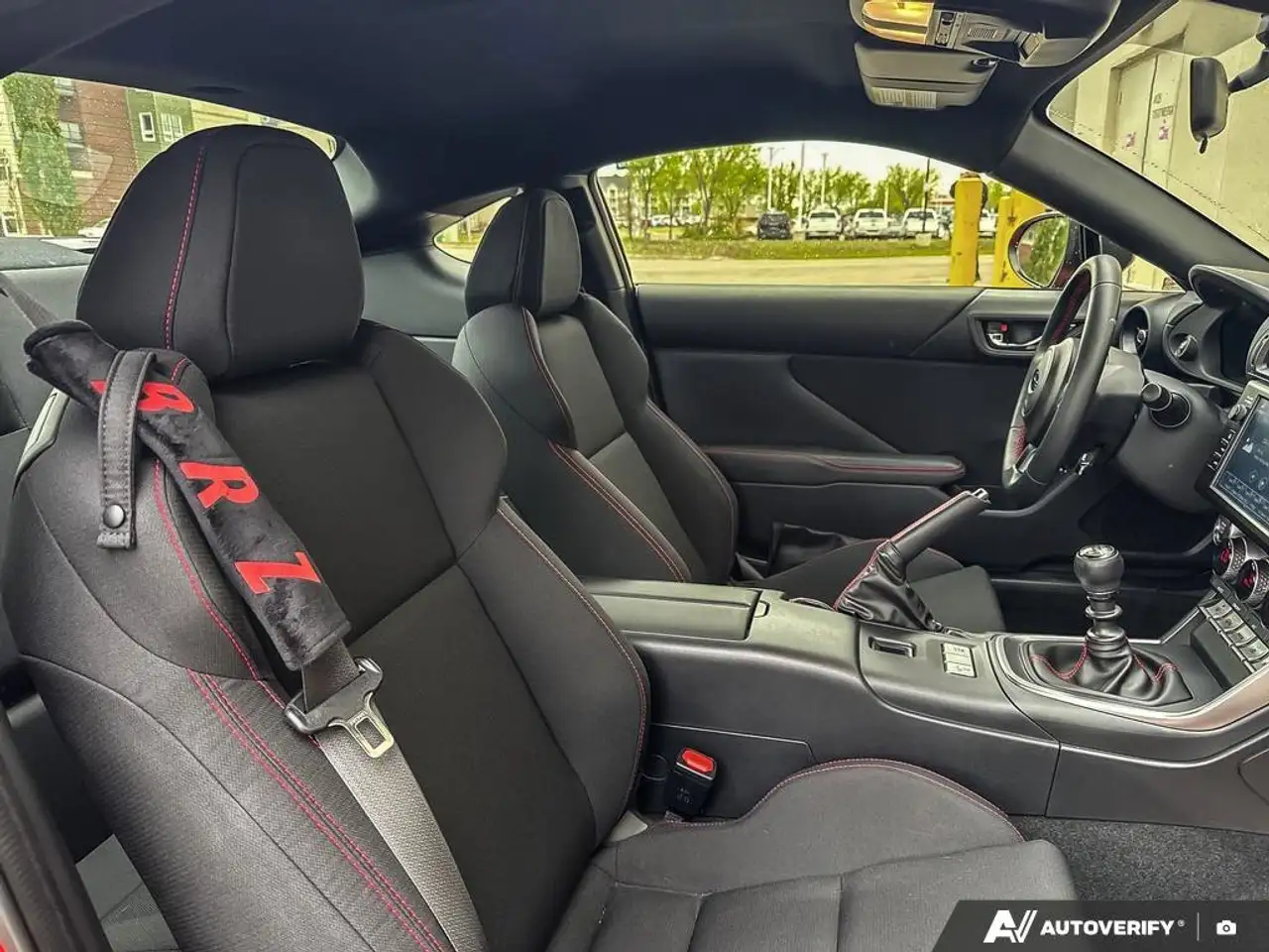 Subaru BRZ снимка Subaru BRZ