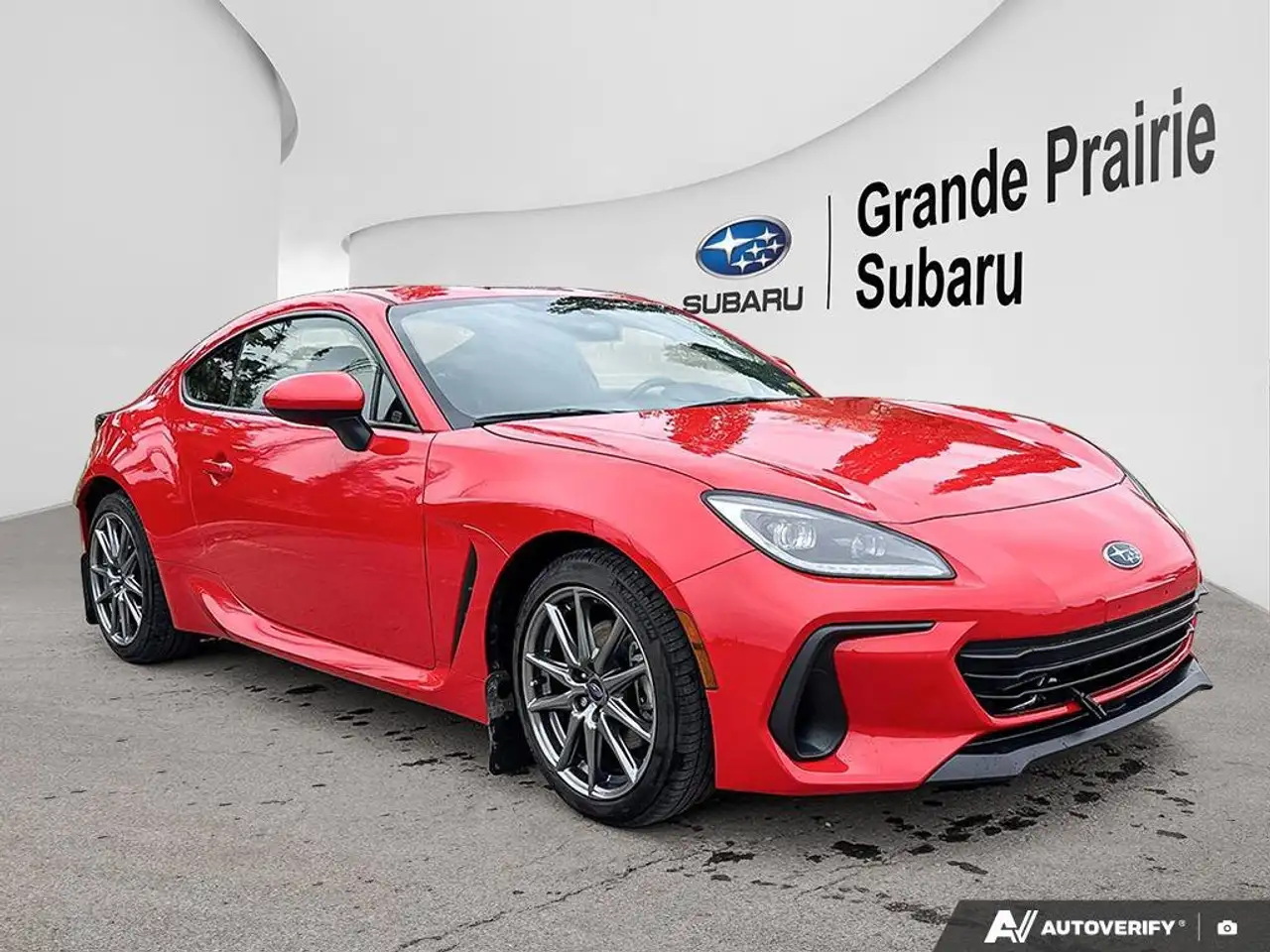 Subaru BRZ снимка Subaru BRZ