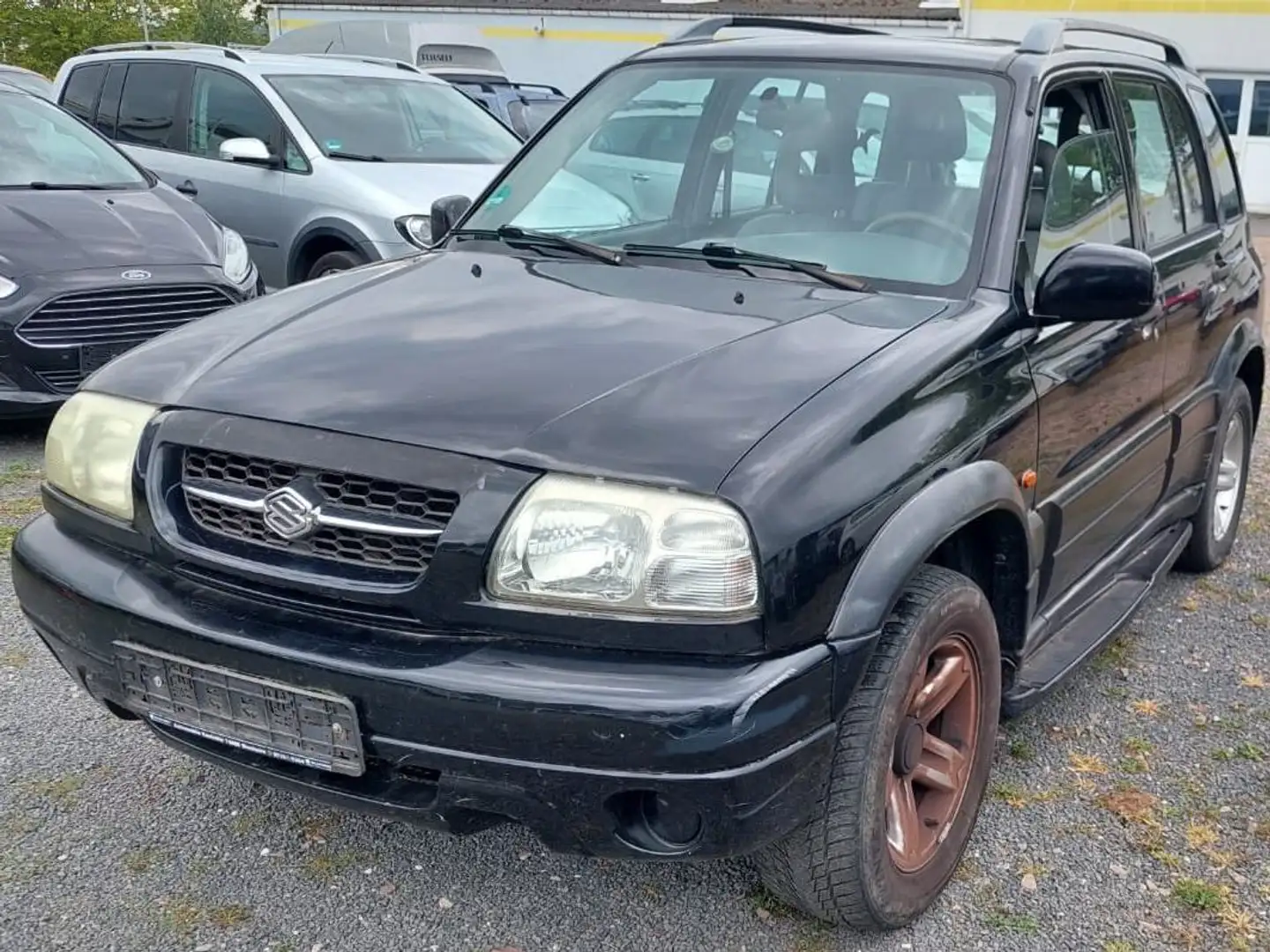 Suzuki Grand Vitara 2.5 V6 Schwarz - 1