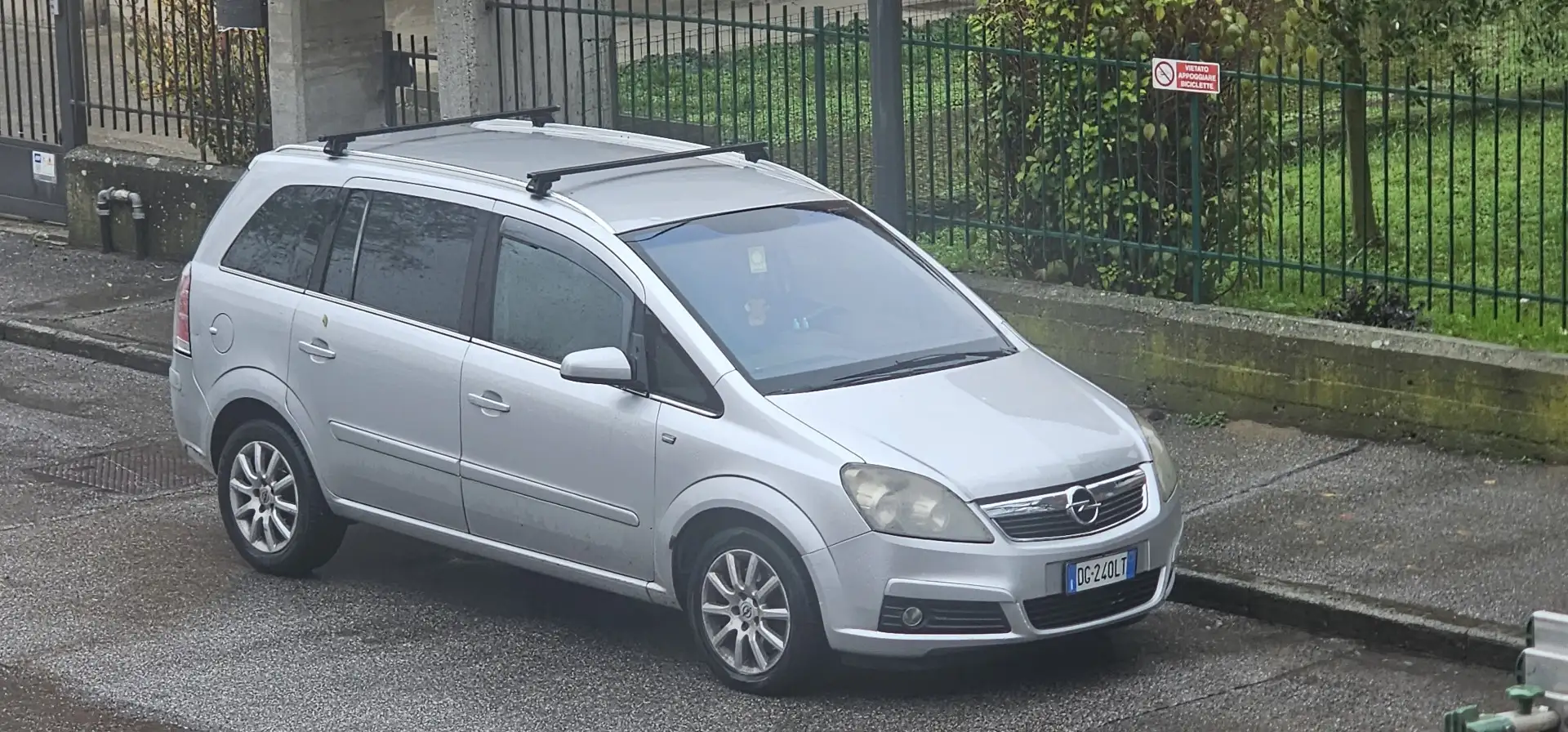 Opel Zafira 1.6 Edition (enjoy) ecoM 94cv - 2