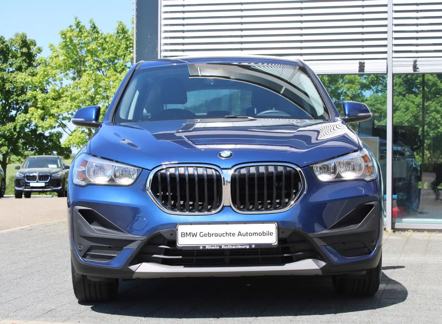 BMW X1 sDrive18d Advantage Navi Alu AHK DAB Tempomat Blau - 2
