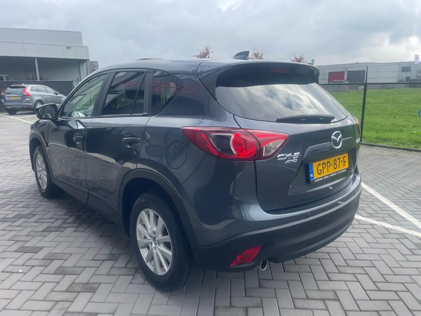 Mazda CX-5 2.0 AWD Grijs - 2