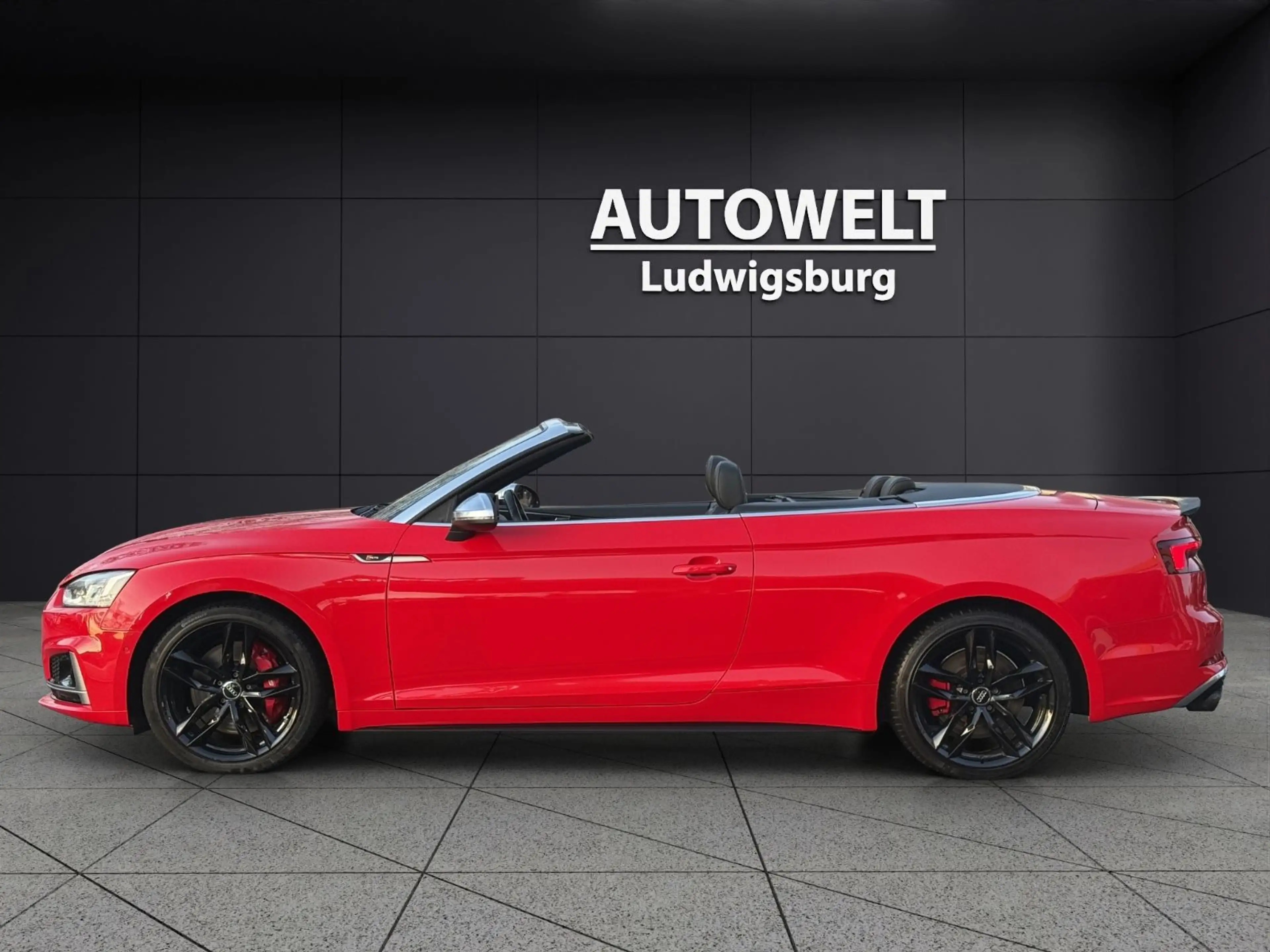 Audi S5 Cabriolet 3.0 TFSI quattro — photo 8