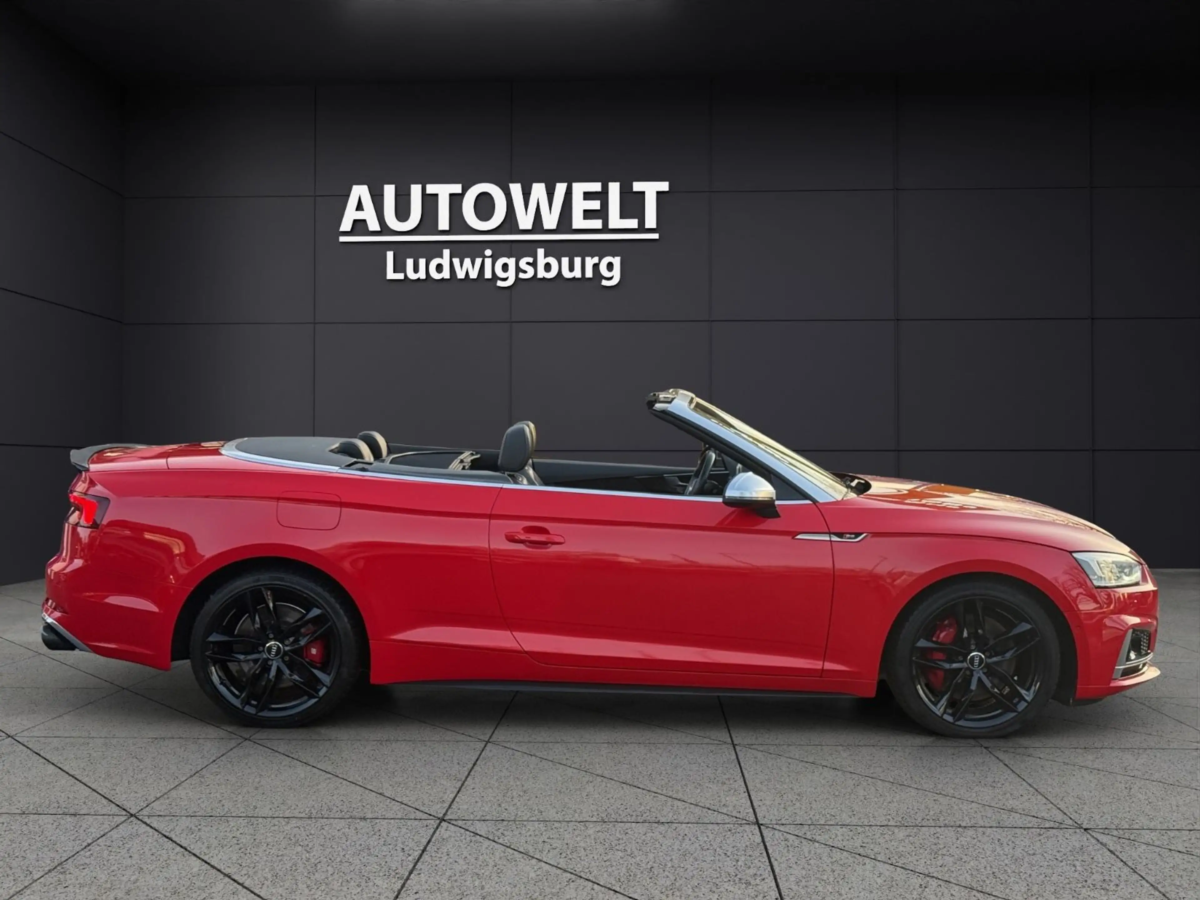 Audi S5 Cabriolet 3.0 TFSI quattro — photo 4