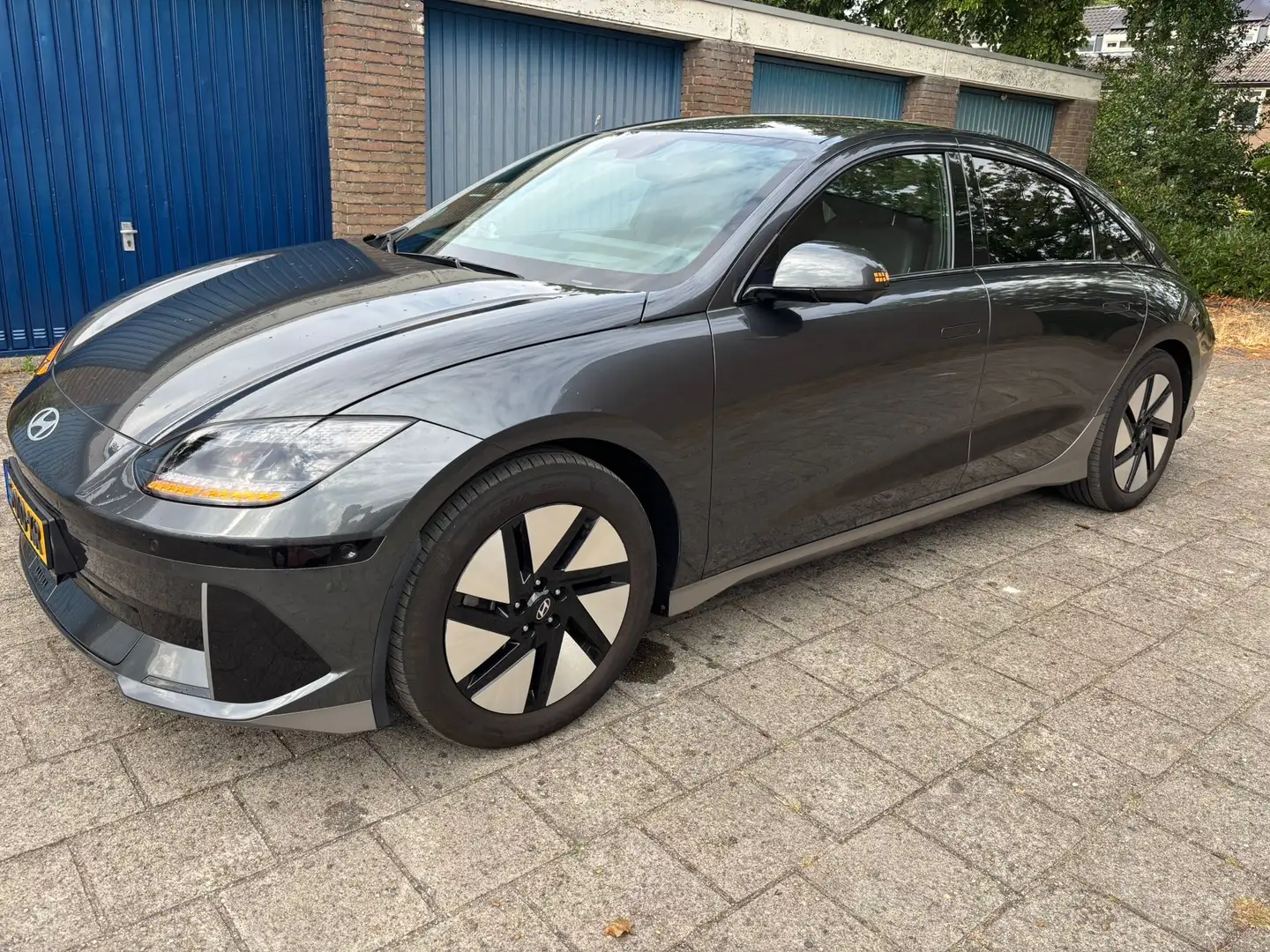 Hyundai IONIQ 6 IONIQ 6 Lounge 77.4 kWh Grijs - 1