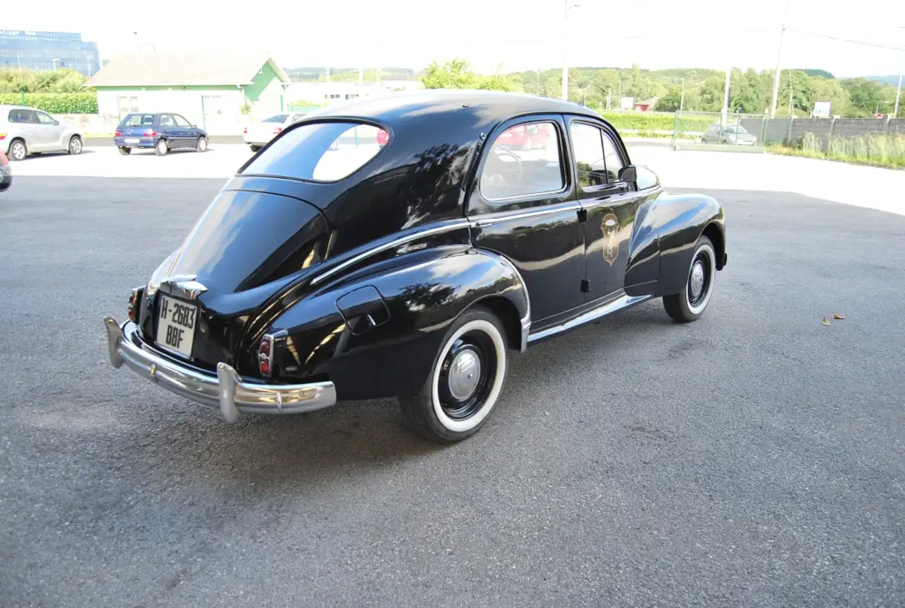 Peugeot 203 C Sedán, foto 7