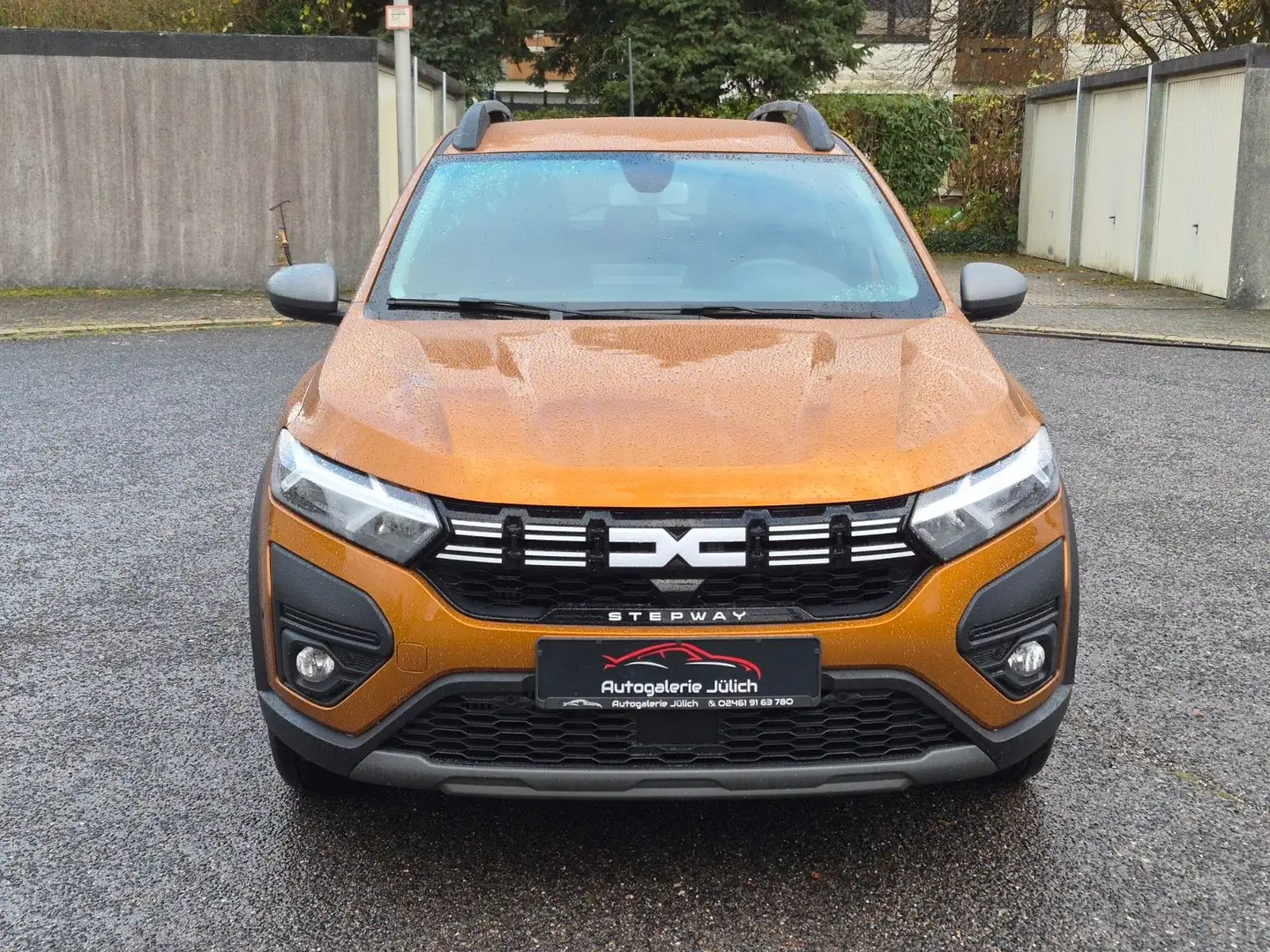 Dacia Sandero III Stepway*wenig km*Viele Extras* Orange - 2