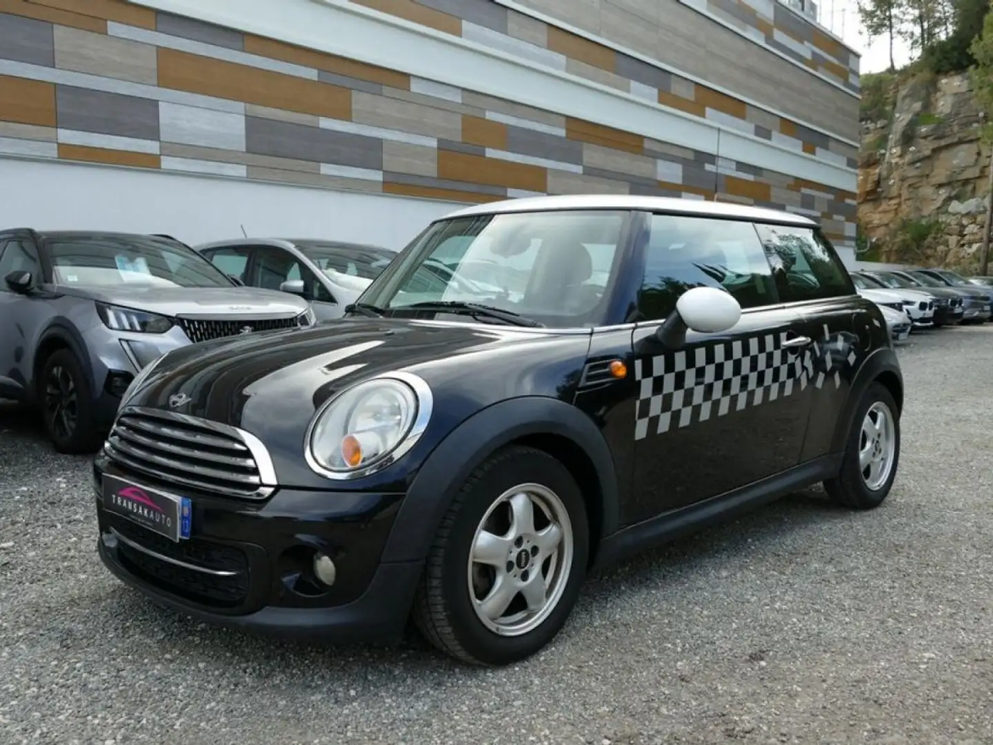 MINI One HATCH R56 112 Ch 3 PORTES BMV6 Schwarz - 1