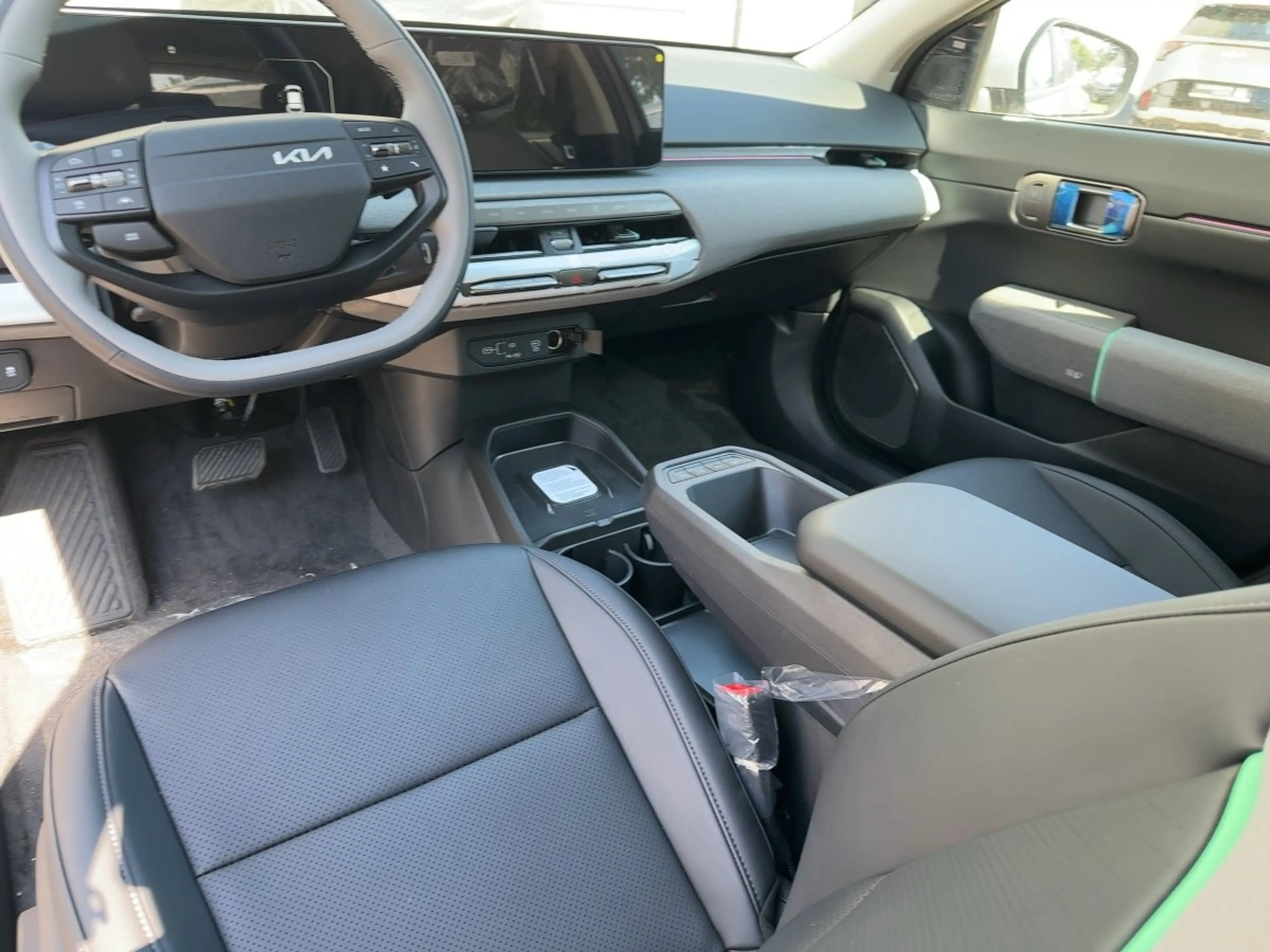 Kia EV4 Earth 81.4 kWh LED+360°Kamera+Glasdach+AHK — photo 13