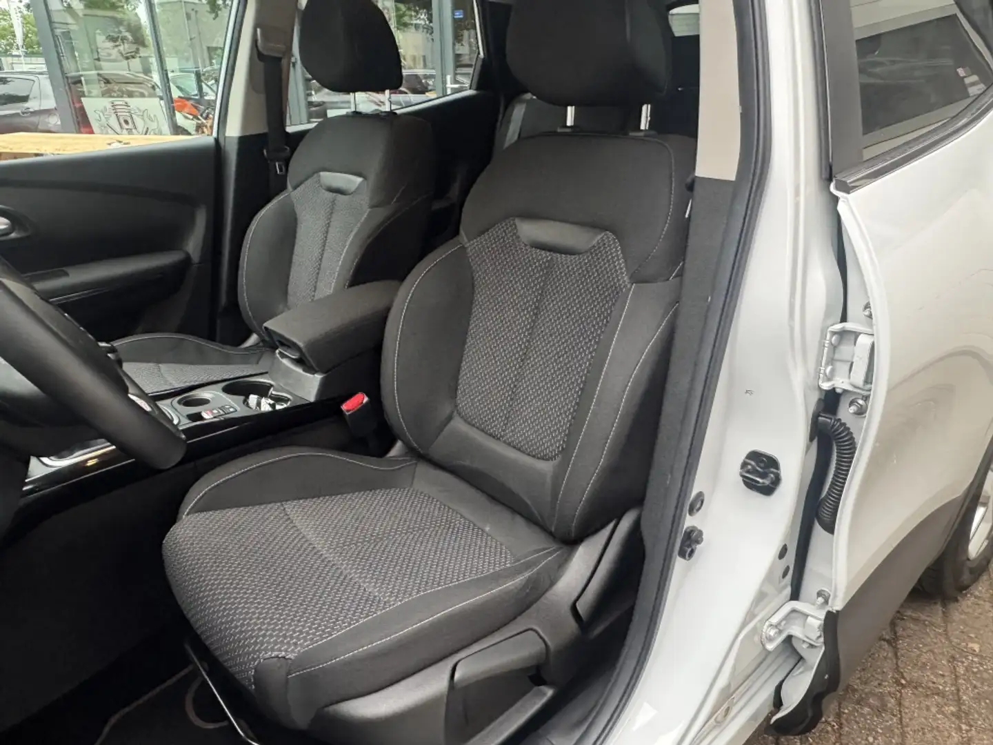Renault Kadjar 1.3 TCe Zen Blanc - 2
