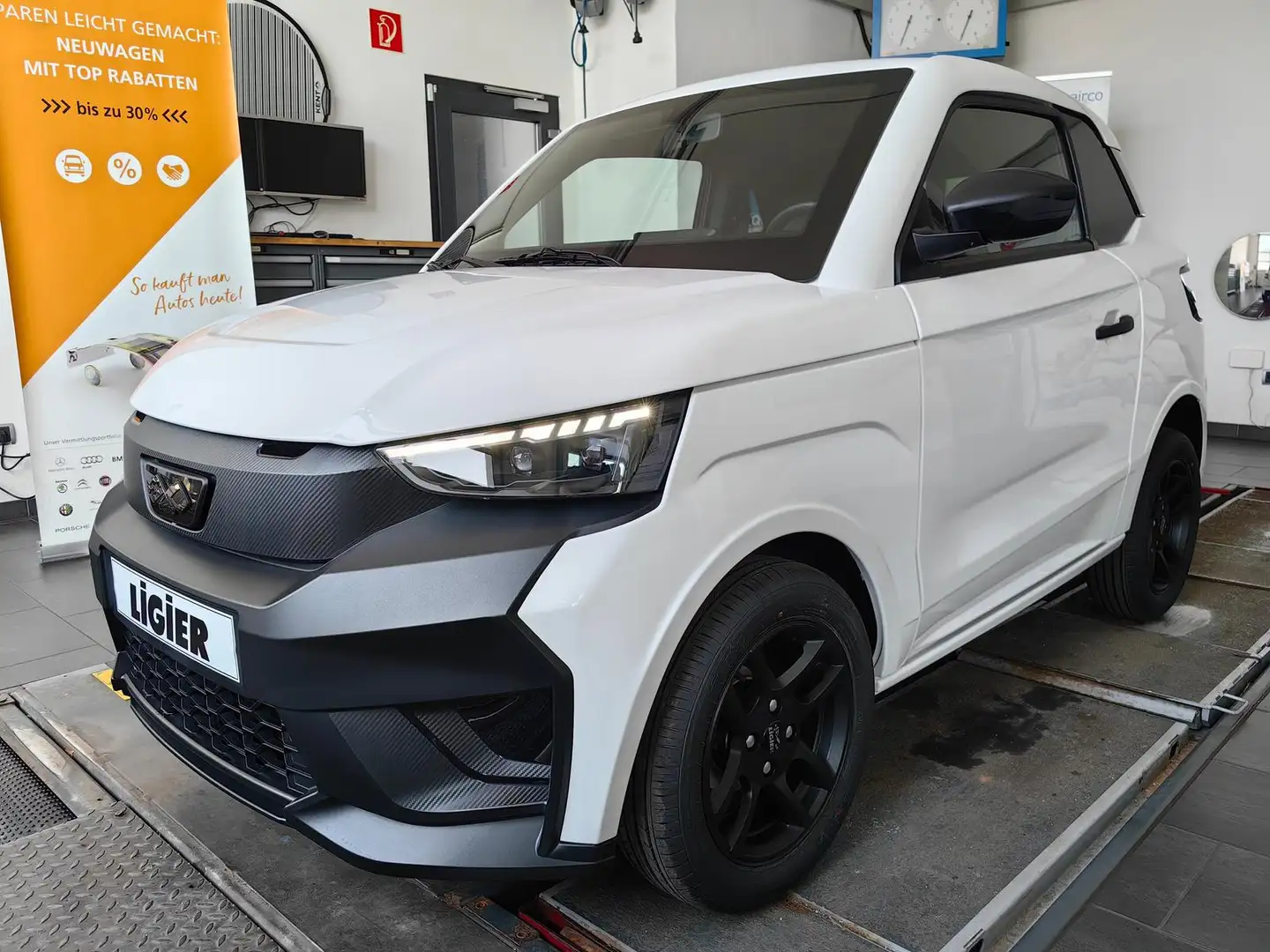 Ligier JS 50 Select*CAM*RFK*S.Phone-Lader*LED*DAB*BT*FS* Weiß - 2