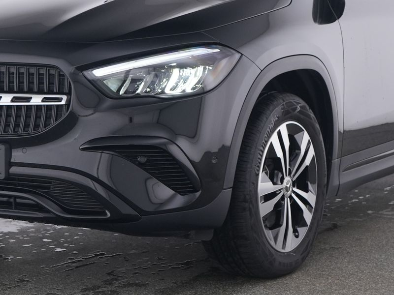 Mercedes-Benz GLA 180 d PROGRESSIVE|NIGHT|MBUX|SHZ|TEMP|KAM|LM — photo 4