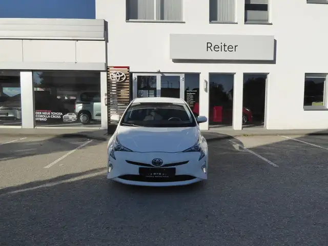 Toyota Prius 1,8 VVT-i Hybrid Active