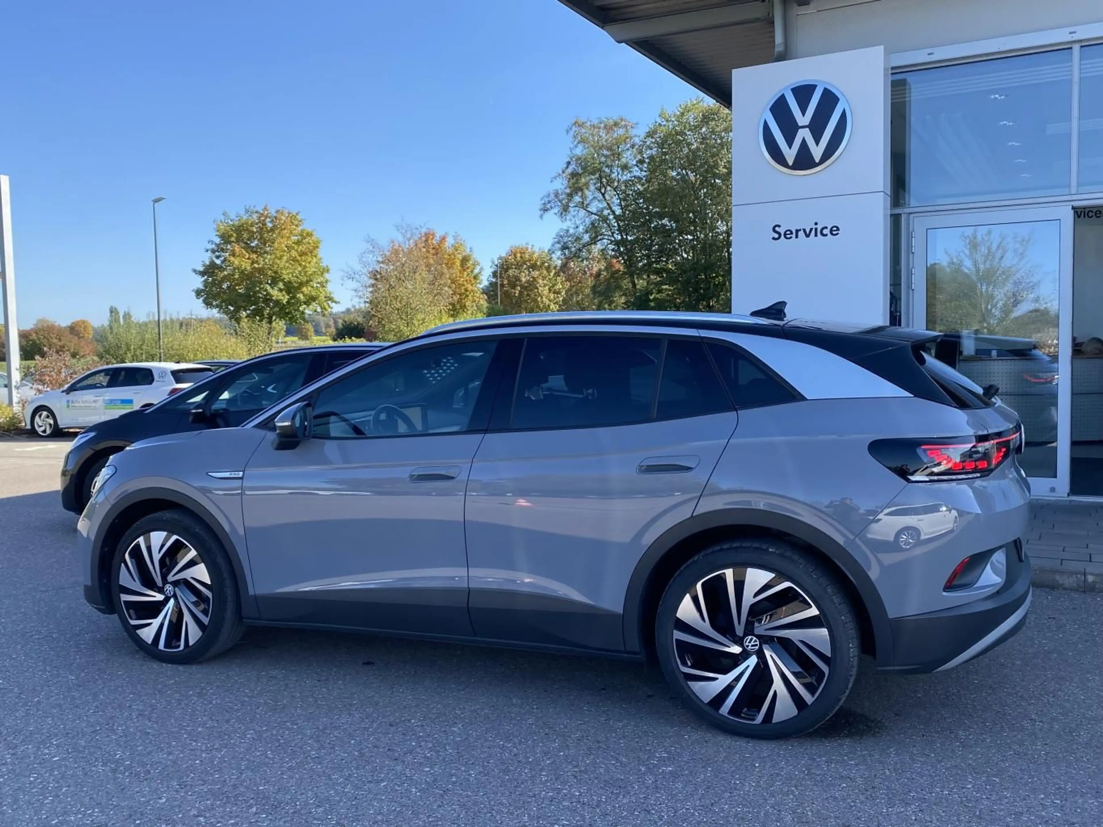 Volkswagen ID.4 Pro Performance WÄRMEPUMPE+AHK+PANORAMA+21 — photo 3