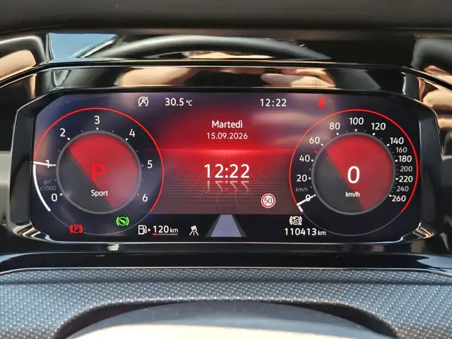 Volkswagen Golf view 14
