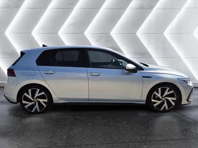 Volkswagen Golf view 5