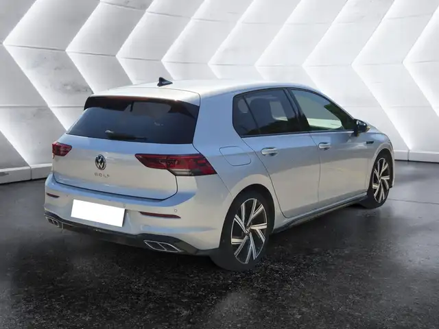 Volkswagen Golf view 4