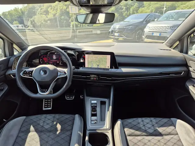 Volkswagen Golf view 8