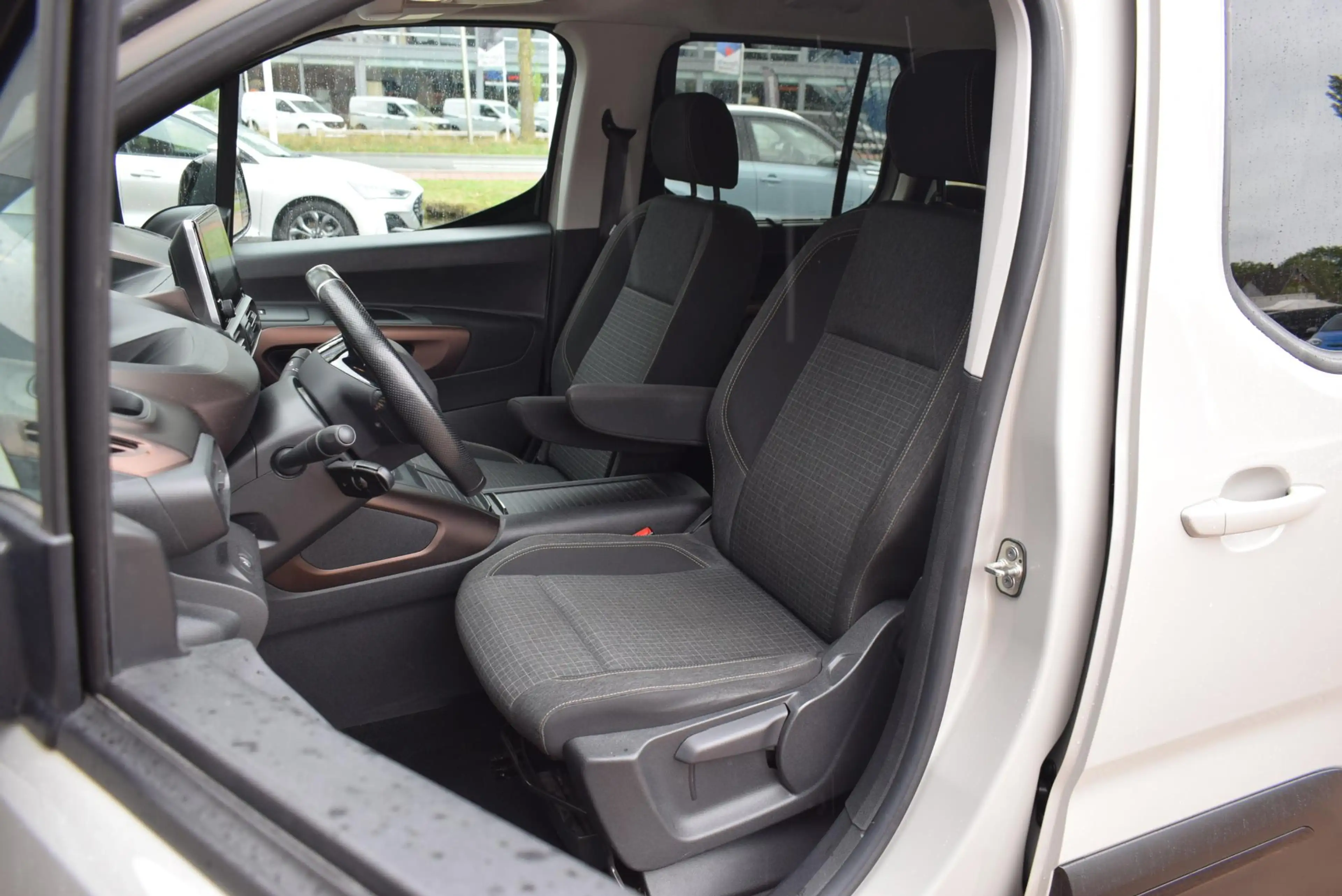 Peugeot Rifter 1.2 Puretech GT-Line Navi Airco Camera Km 86.200!! — photo 7