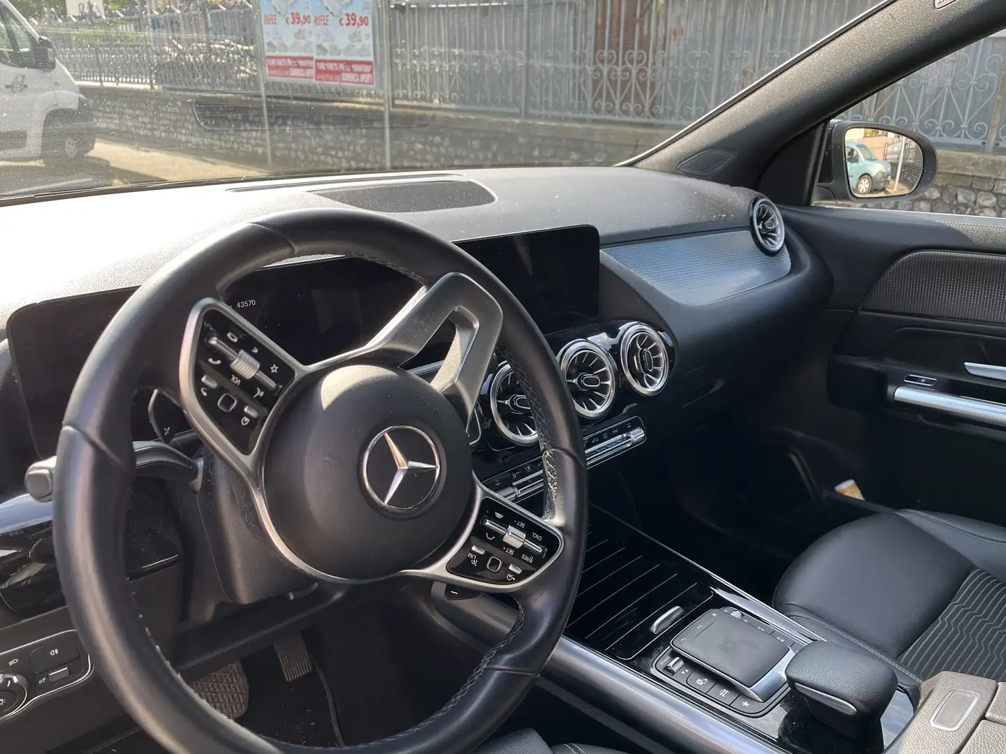 Mercedes-Benz GLA 200 GLA-H247 2020 d Sport Plus auto Nero - 1