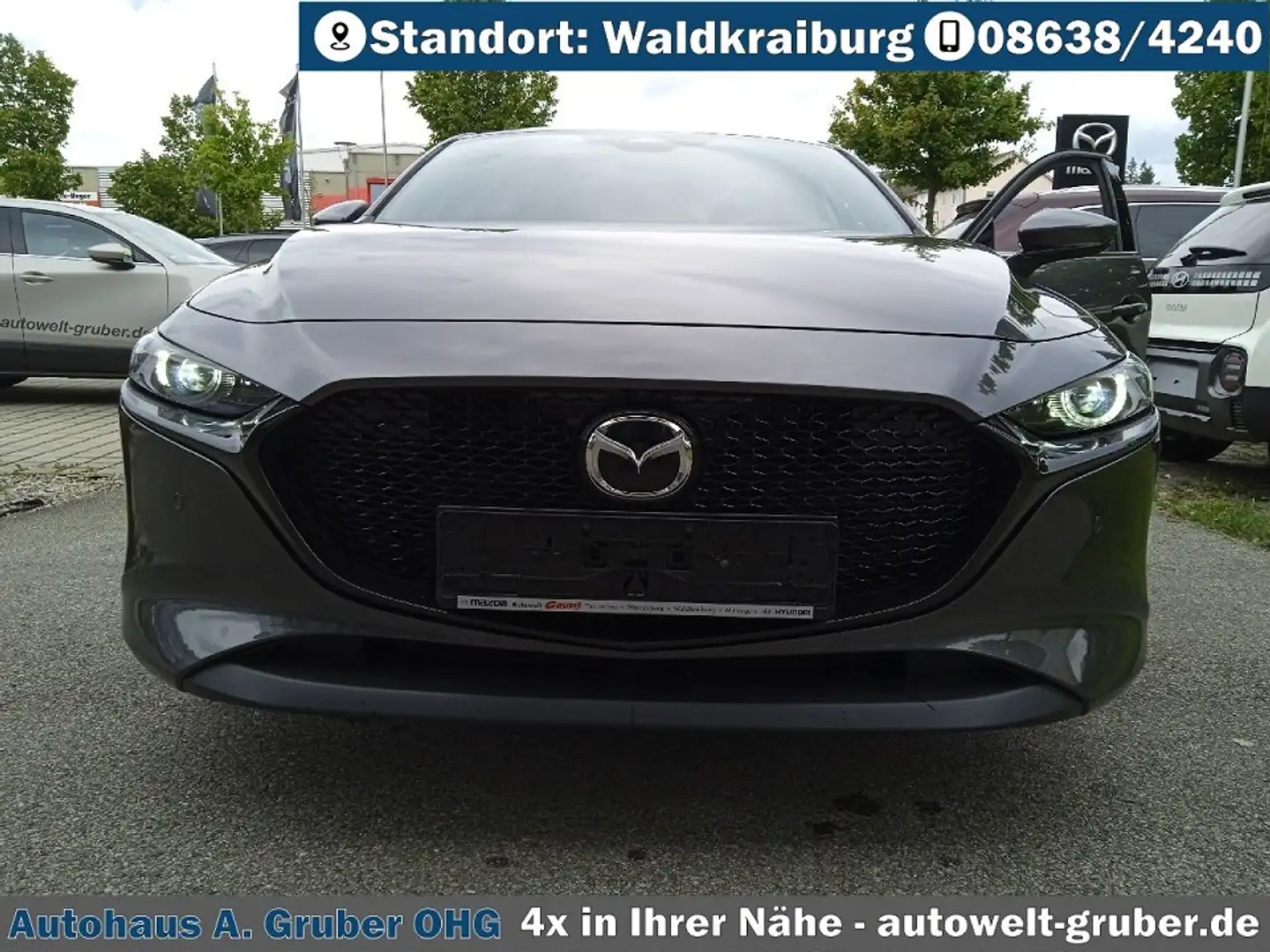 Mazda 3 Automatik EXCLUSIVE+Drive-Assis-P DESIGN-P+8fach Grau - 2