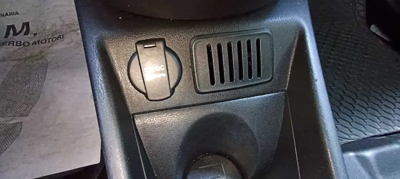 Lancia Ypsilon 2023 — фото 15