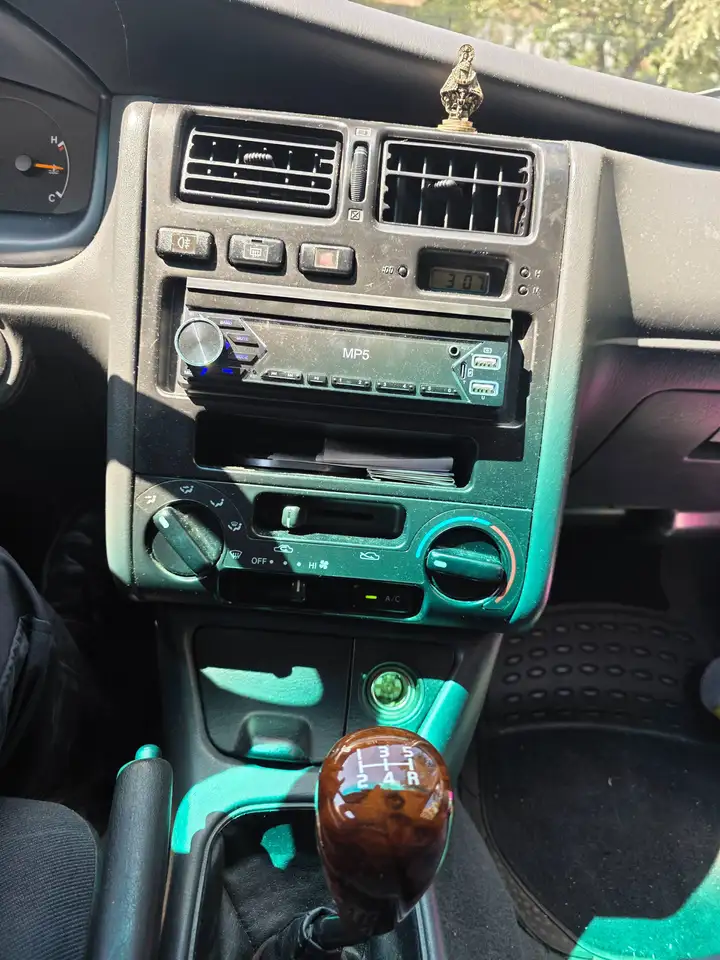 Toyota Carina E 1.6 XLI XLI, foto 5