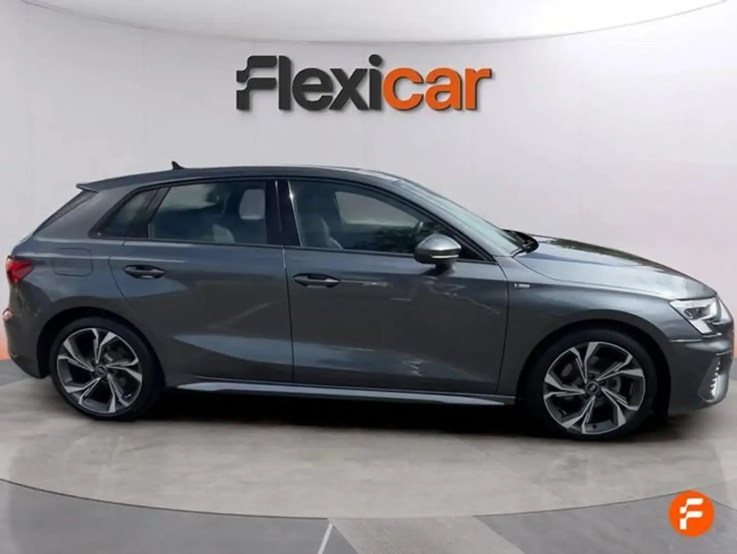 Audi A3 Sportback 35TDI S line S tronic Gris - 2