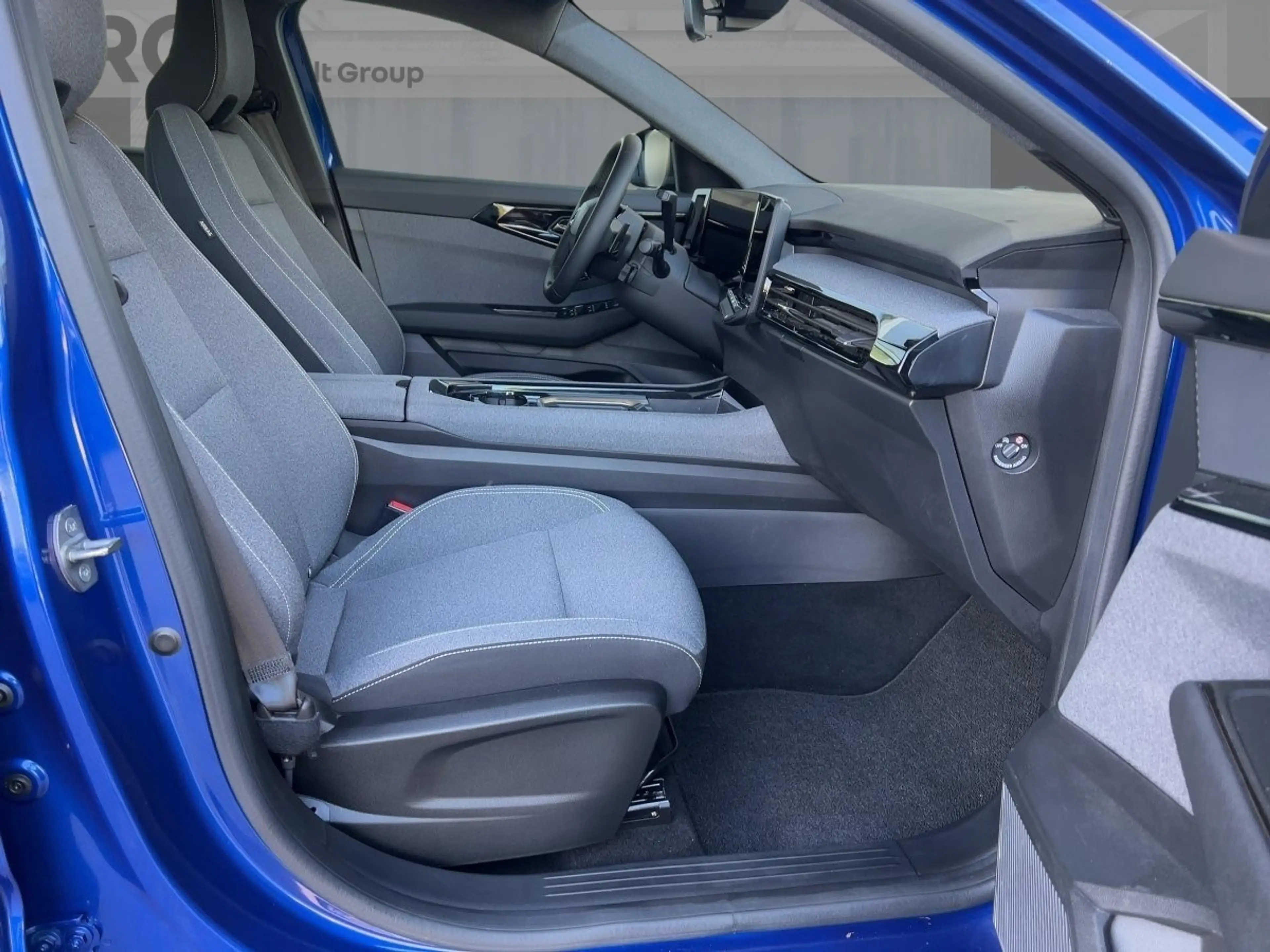 Renault Austral Evolution Mild Hybrid 160 Automatik SHZ BT — photo 8