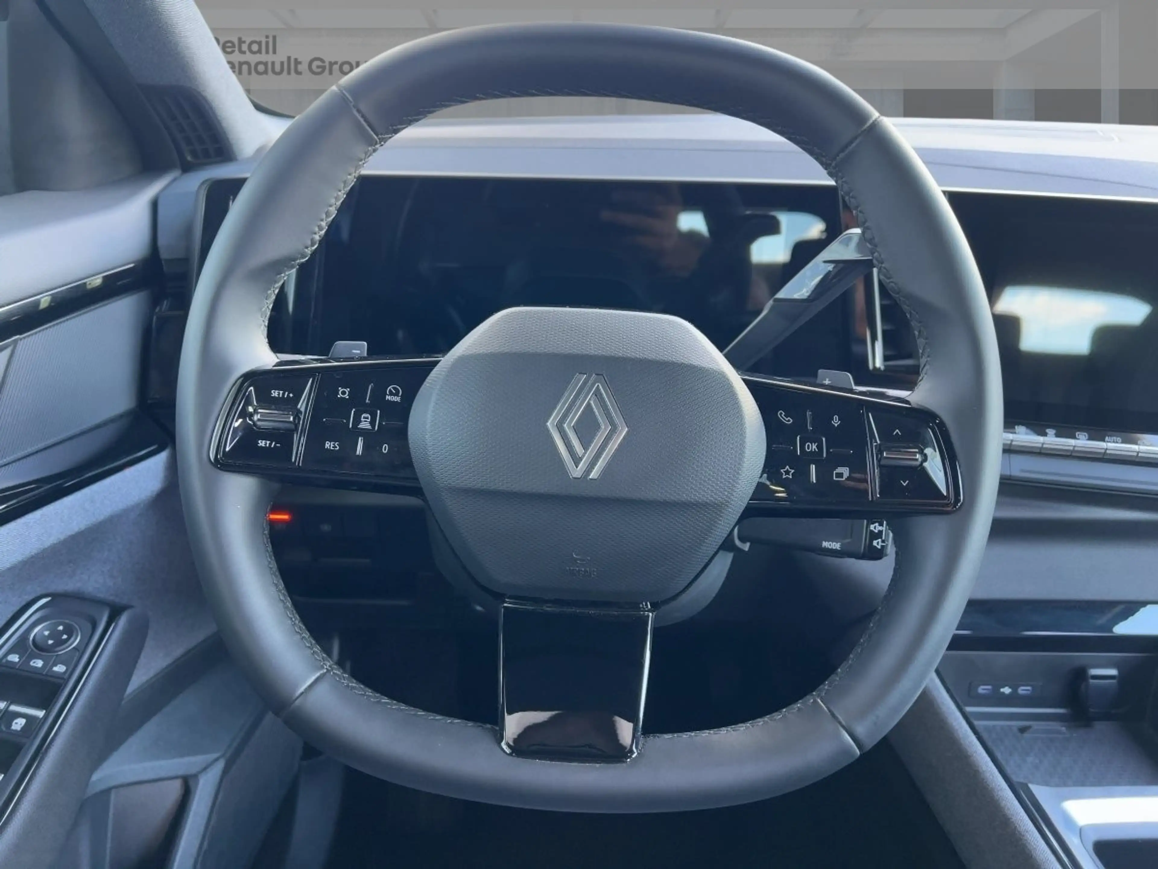 Renault Austral Evolution Mild Hybrid 160 Automatik SHZ BT — photo 11