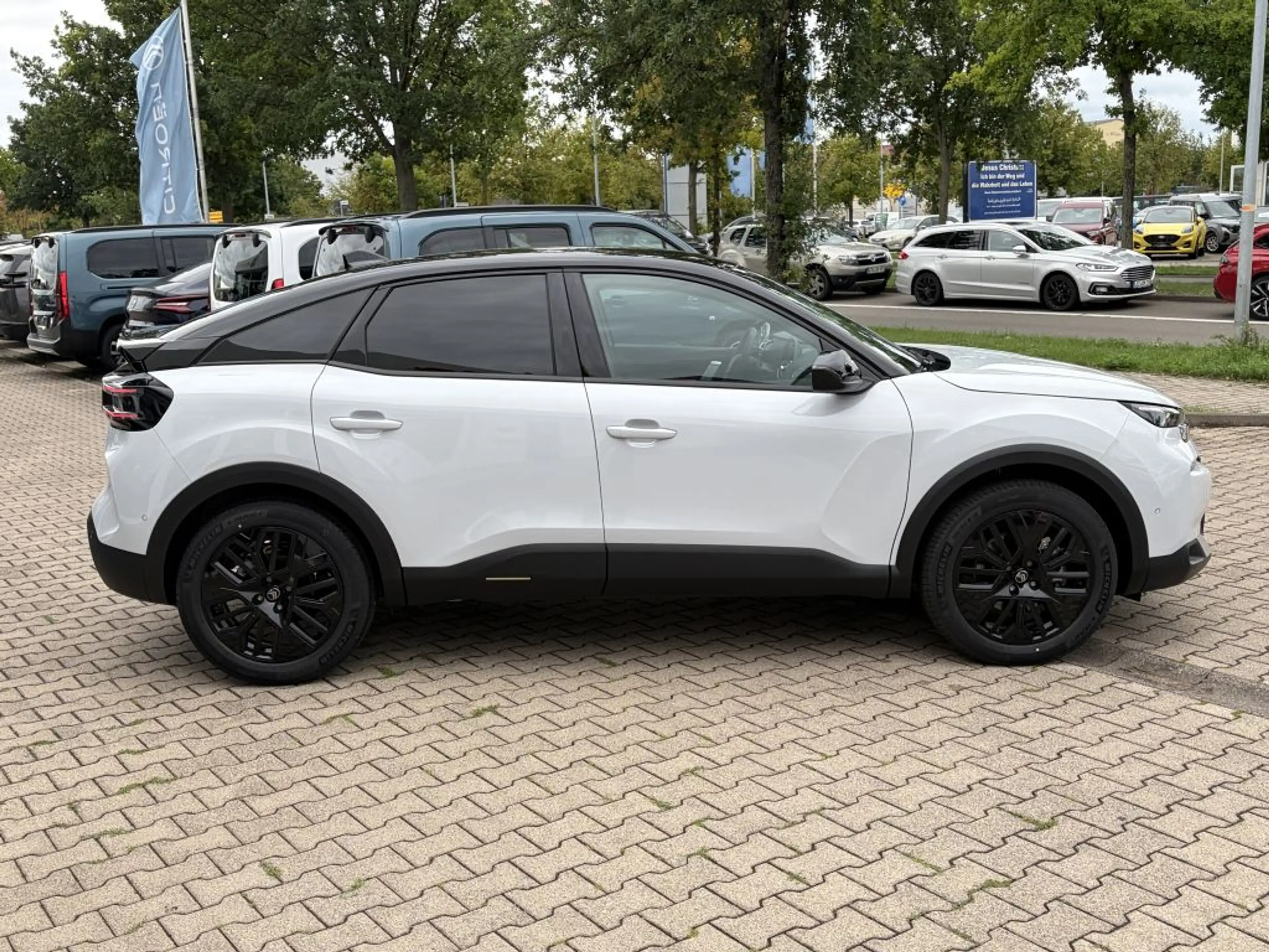 Citroen C4 C4 Benziner 130 AT MAX + Winter, Techno, Head-Up — photo 4