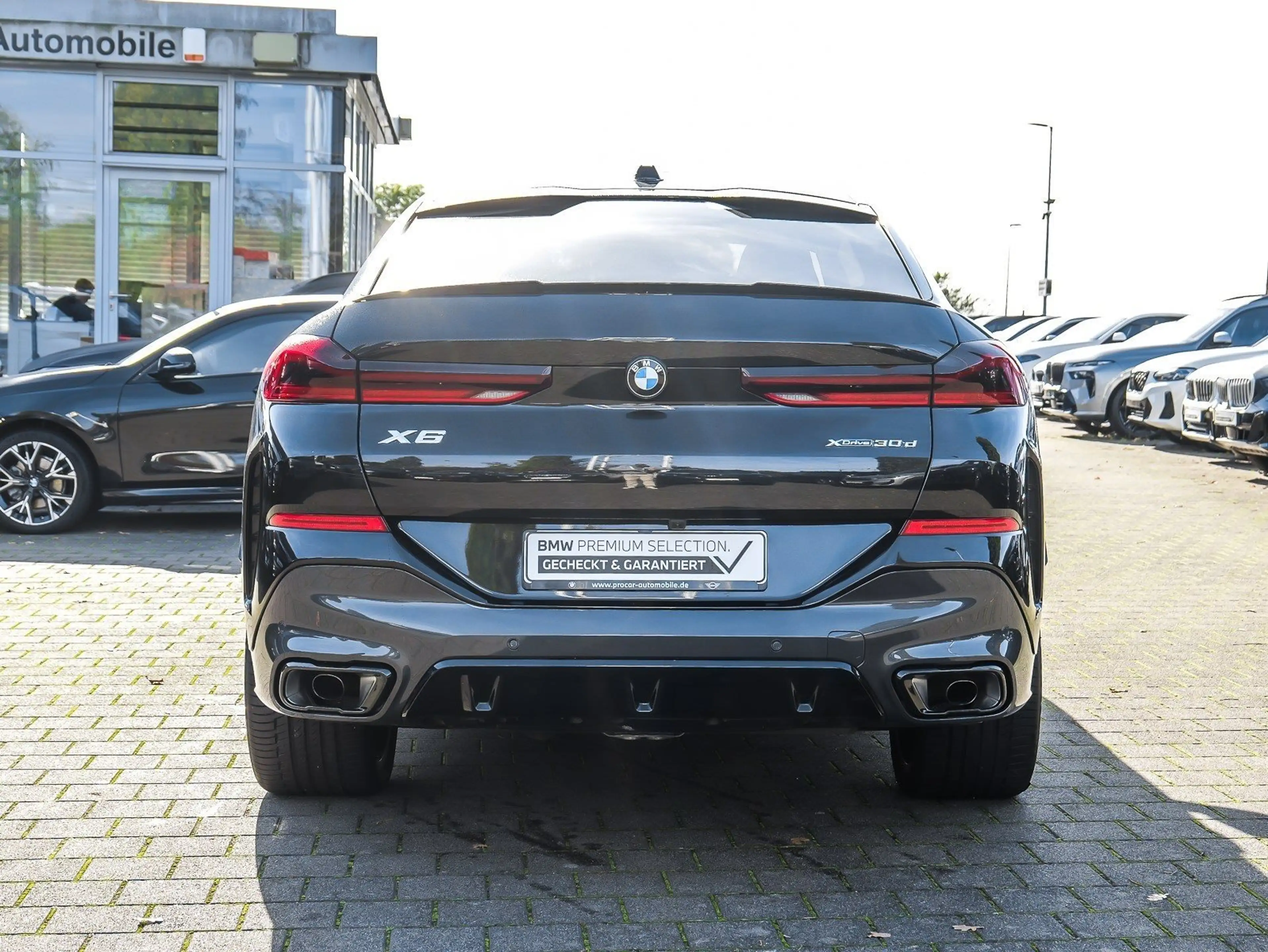 BMW X6 xDrive30d M Sport PANO HUD ACC RFK NAVI LED DAB — photo 11