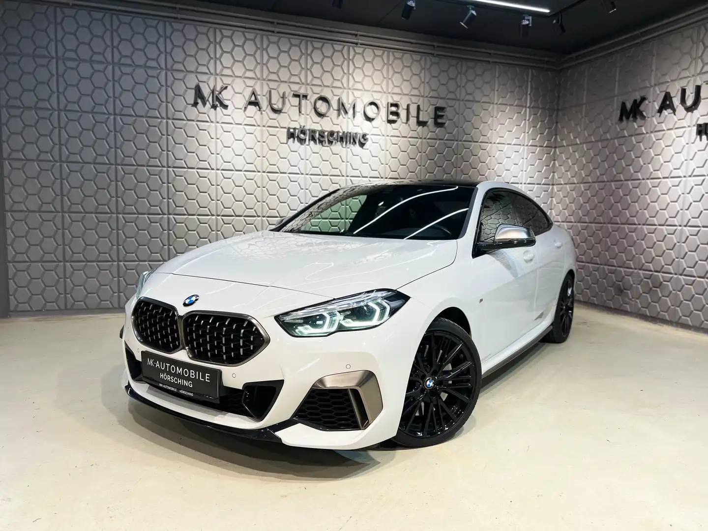 BMW 235 M Sport i xDrive*HUD*SITZHEIZUNG*MEMORY*AMBIENTE* Blanc - 1