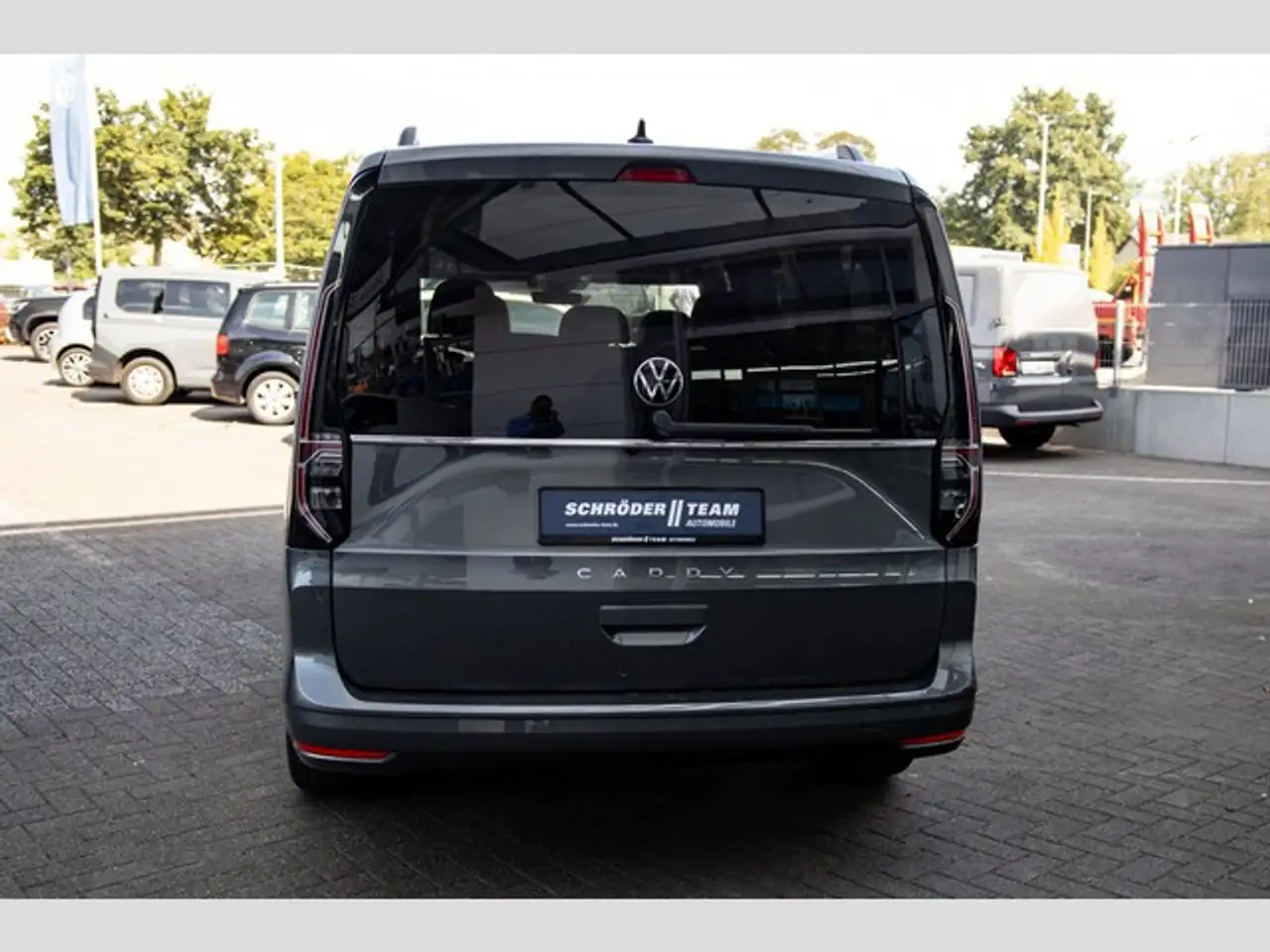 Volkswagen Caddy Maxi Style 2.0 TDI DSG 9