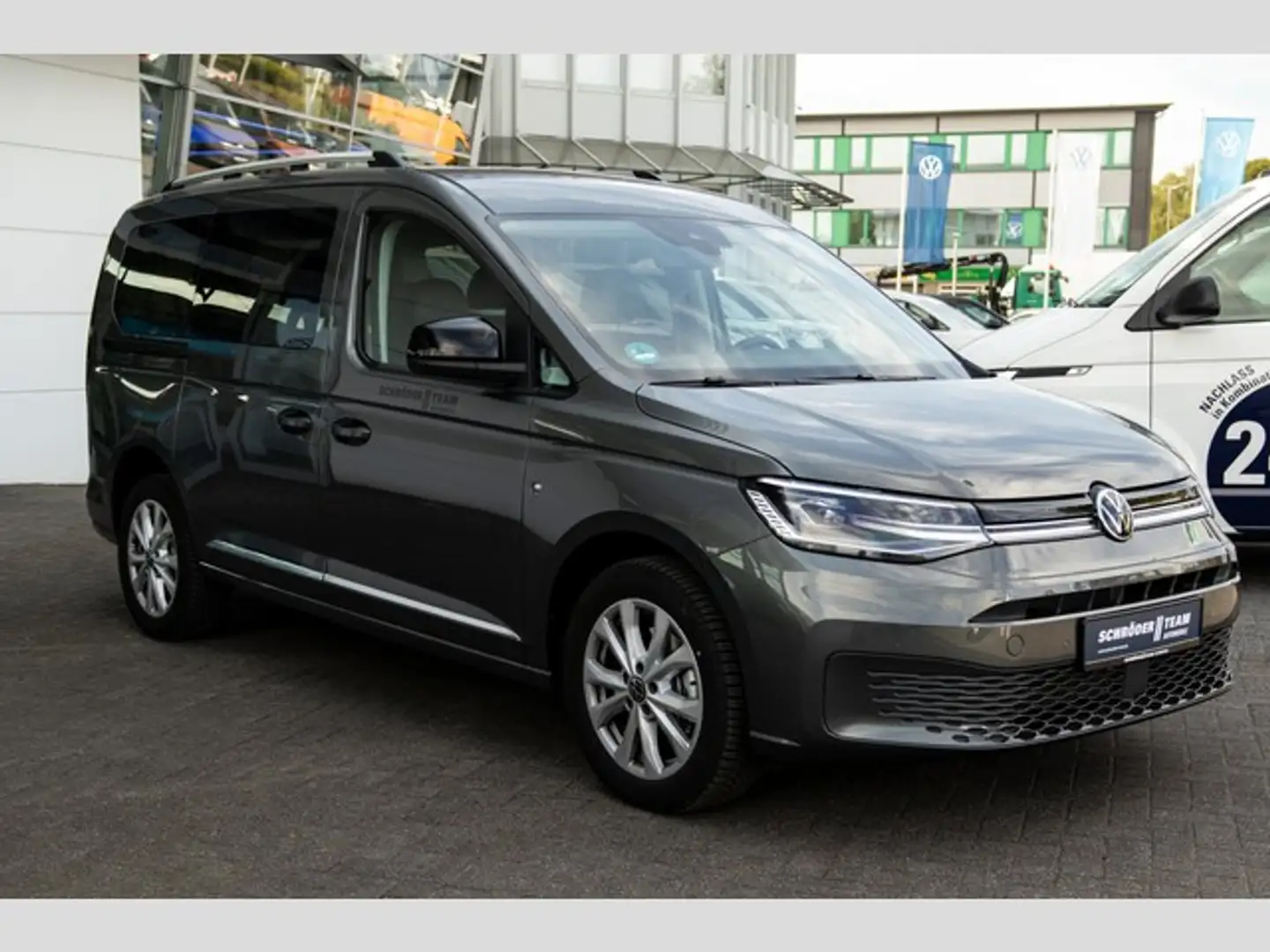 Volkswagen Caddy Maxi Style 2.0 TDI DSG Grau - 2