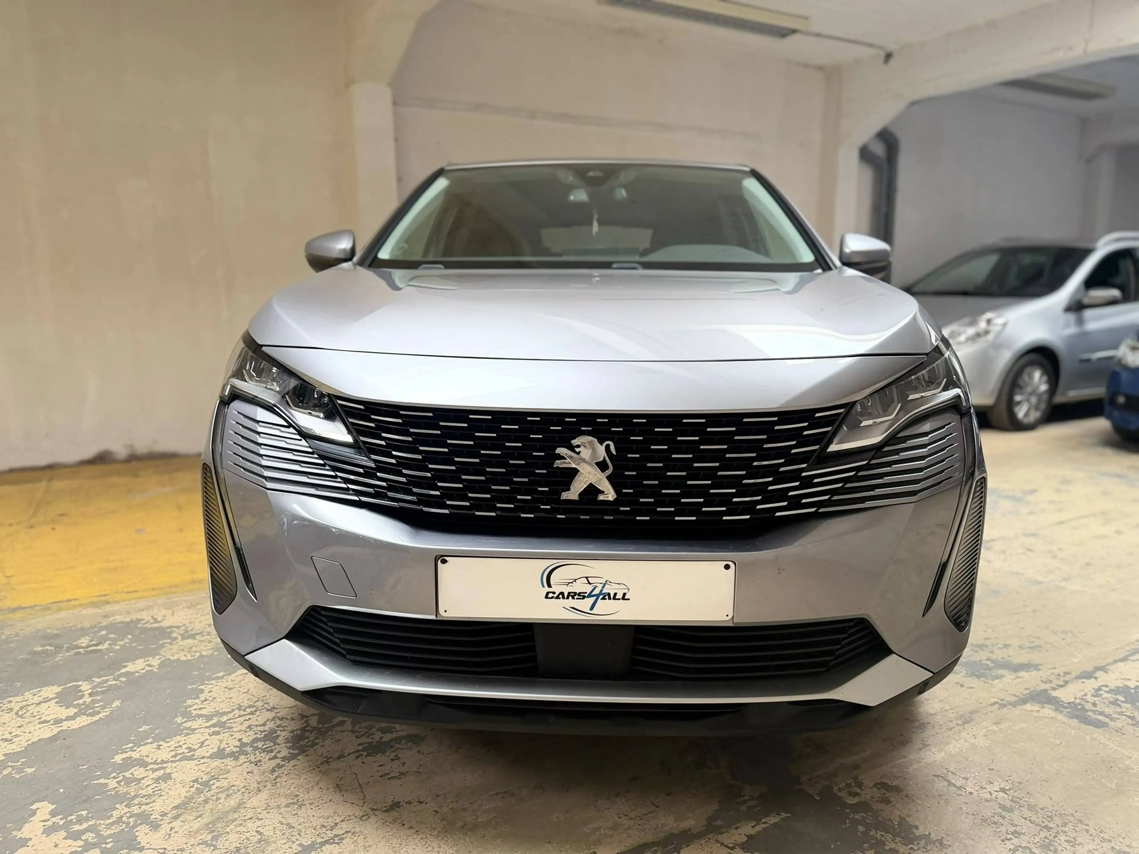 Peugeot 3008 3008 1.5 BlueHDi Allure — photo 2