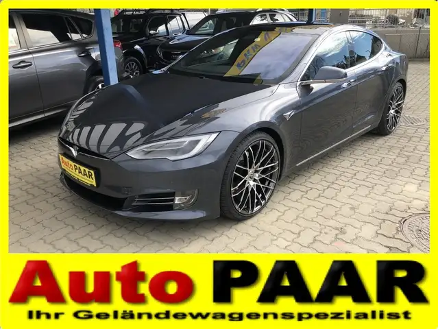 Tesla Model S 90D "Allrad"