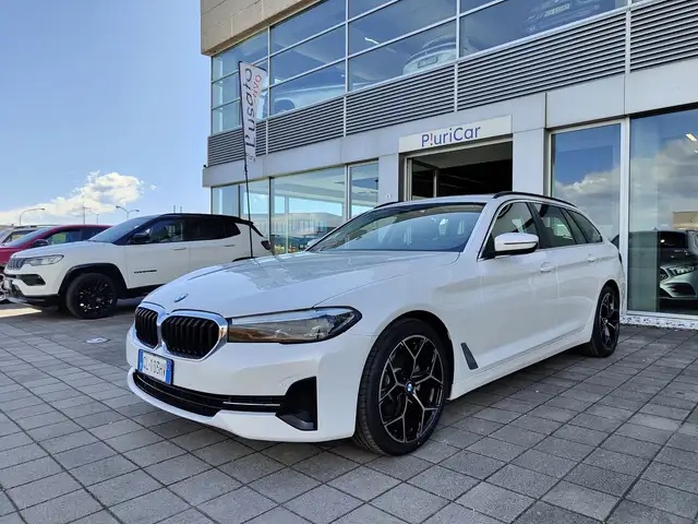 BMW 520 d 48V Touring Navi Pelle Android/CarPlay Cerchi19