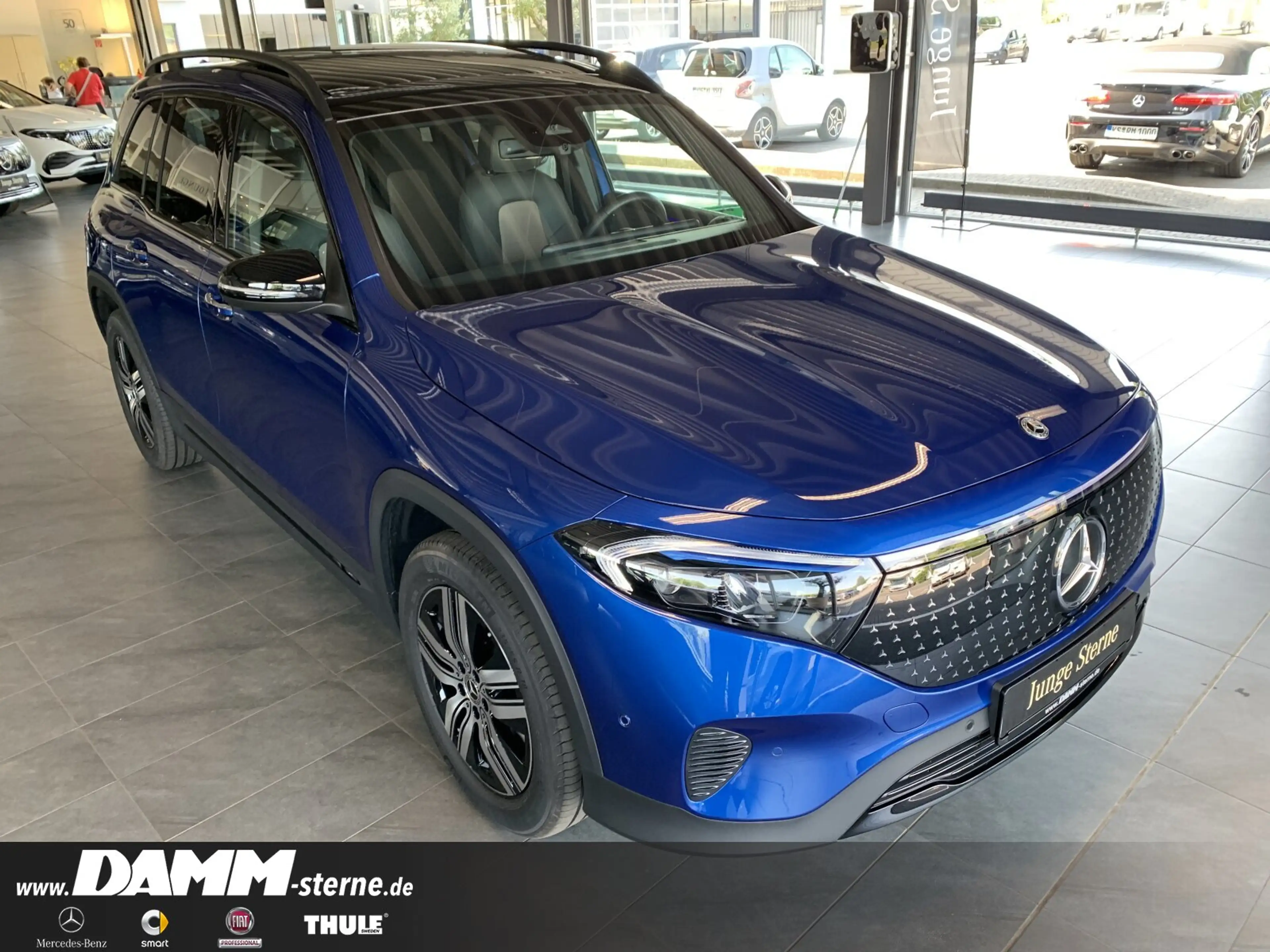 Mercedes-Benz EQB 350 EQB 350 4M ElectricArt+/Pano/7-Sitze/60M GA+Flex — photo 3